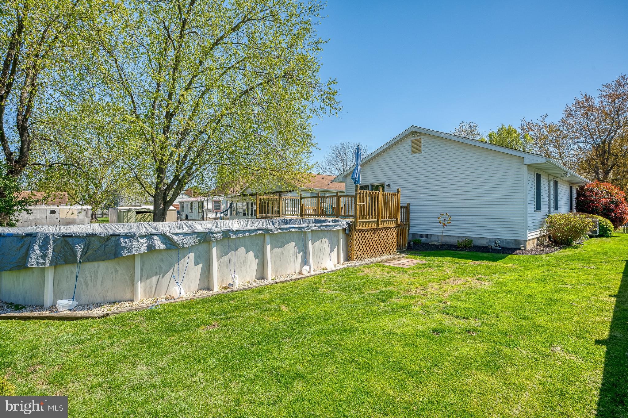 OLIVER BEACH - Residential