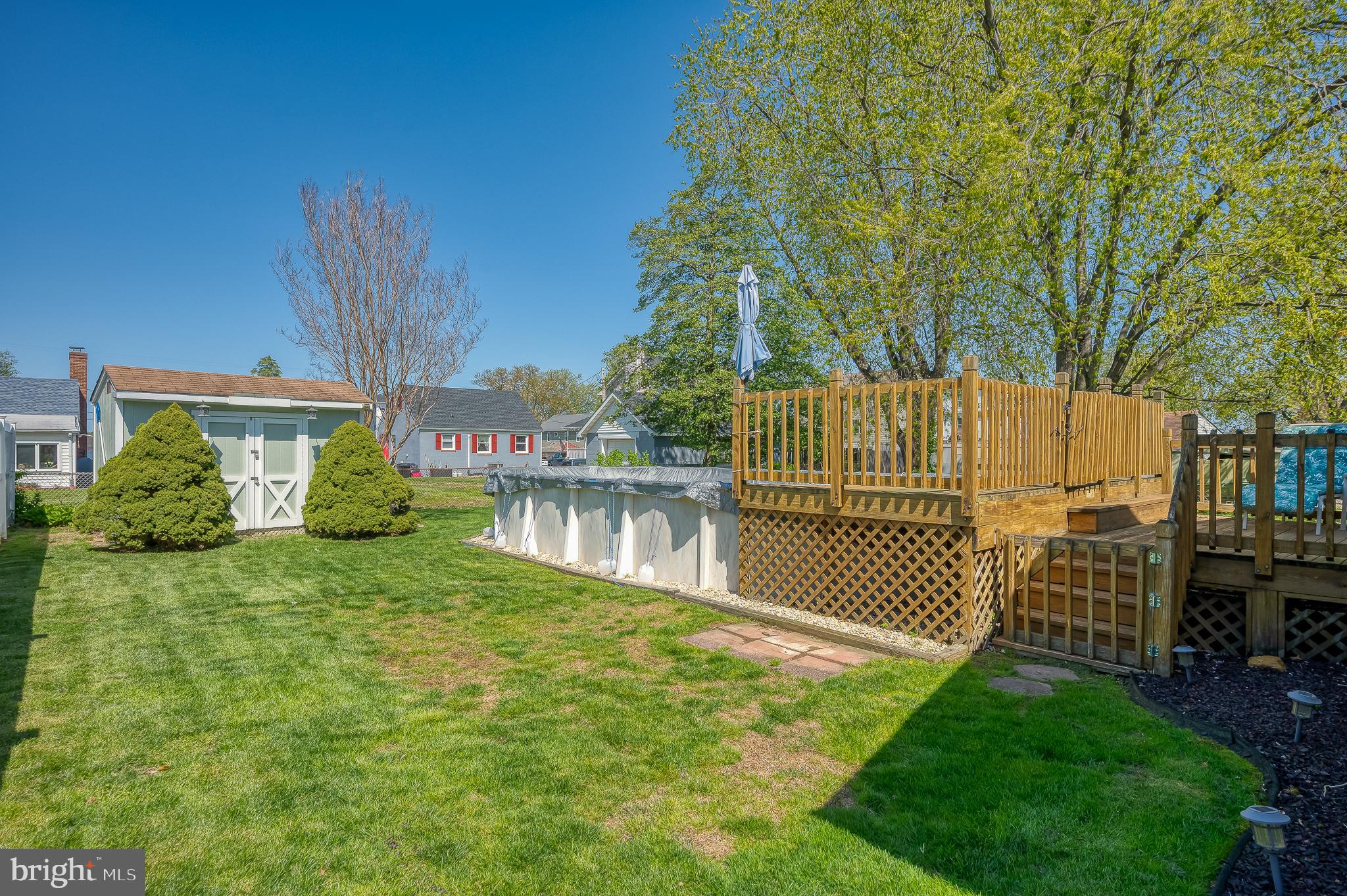 OLIVER BEACH - Residential