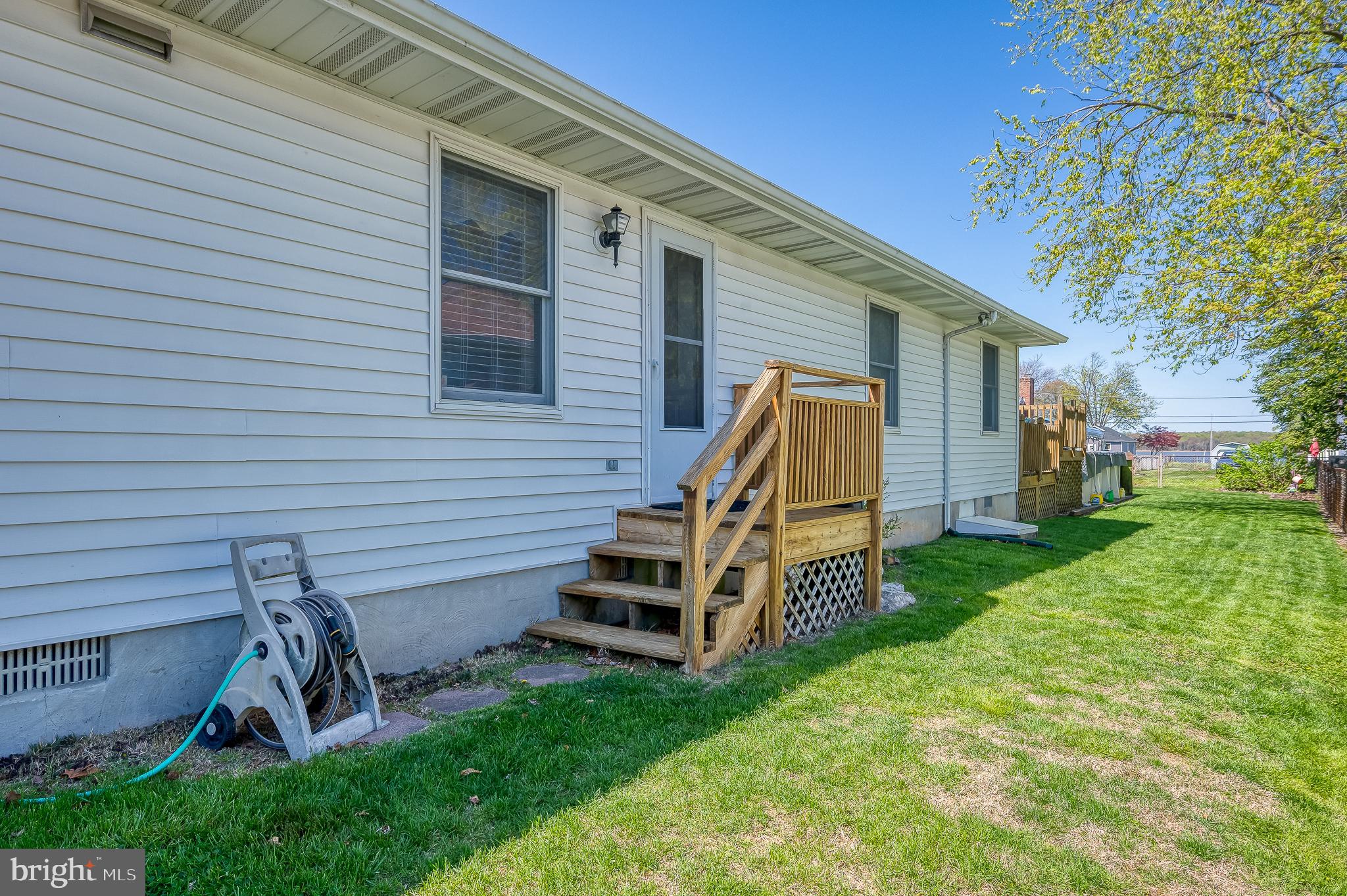 OLIVER BEACH - Residential