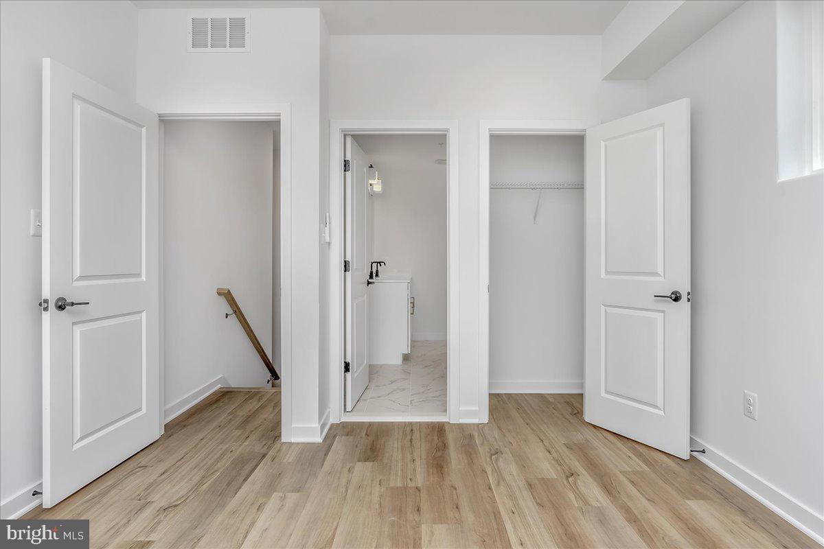 GAMBRILL GLENN - Residential