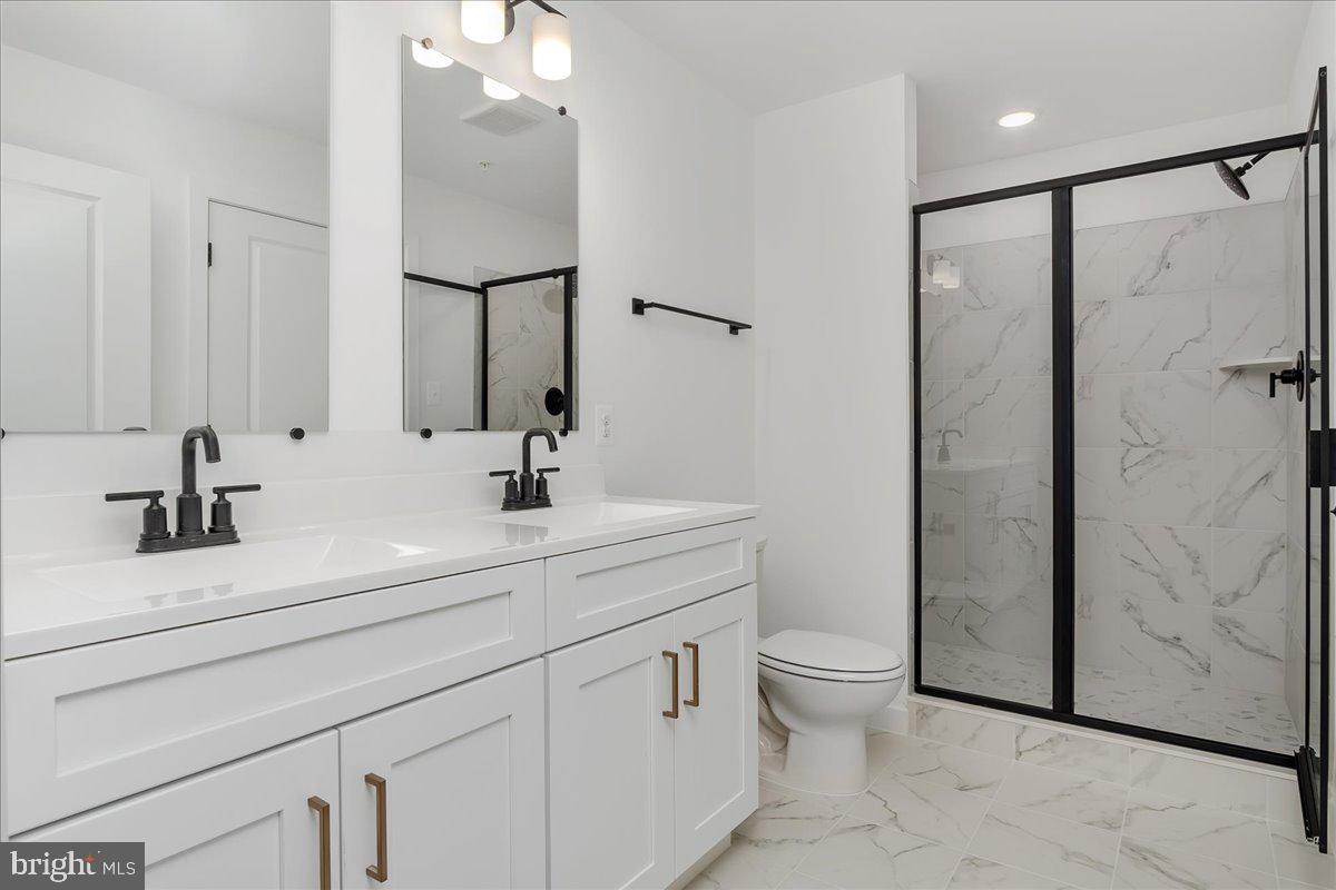 GAMBRILL GLENN - Residential