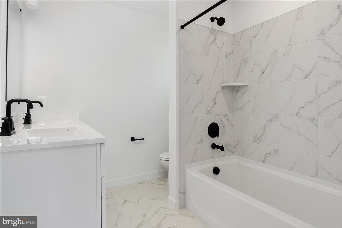 GAMBRILL GLENN - Residential