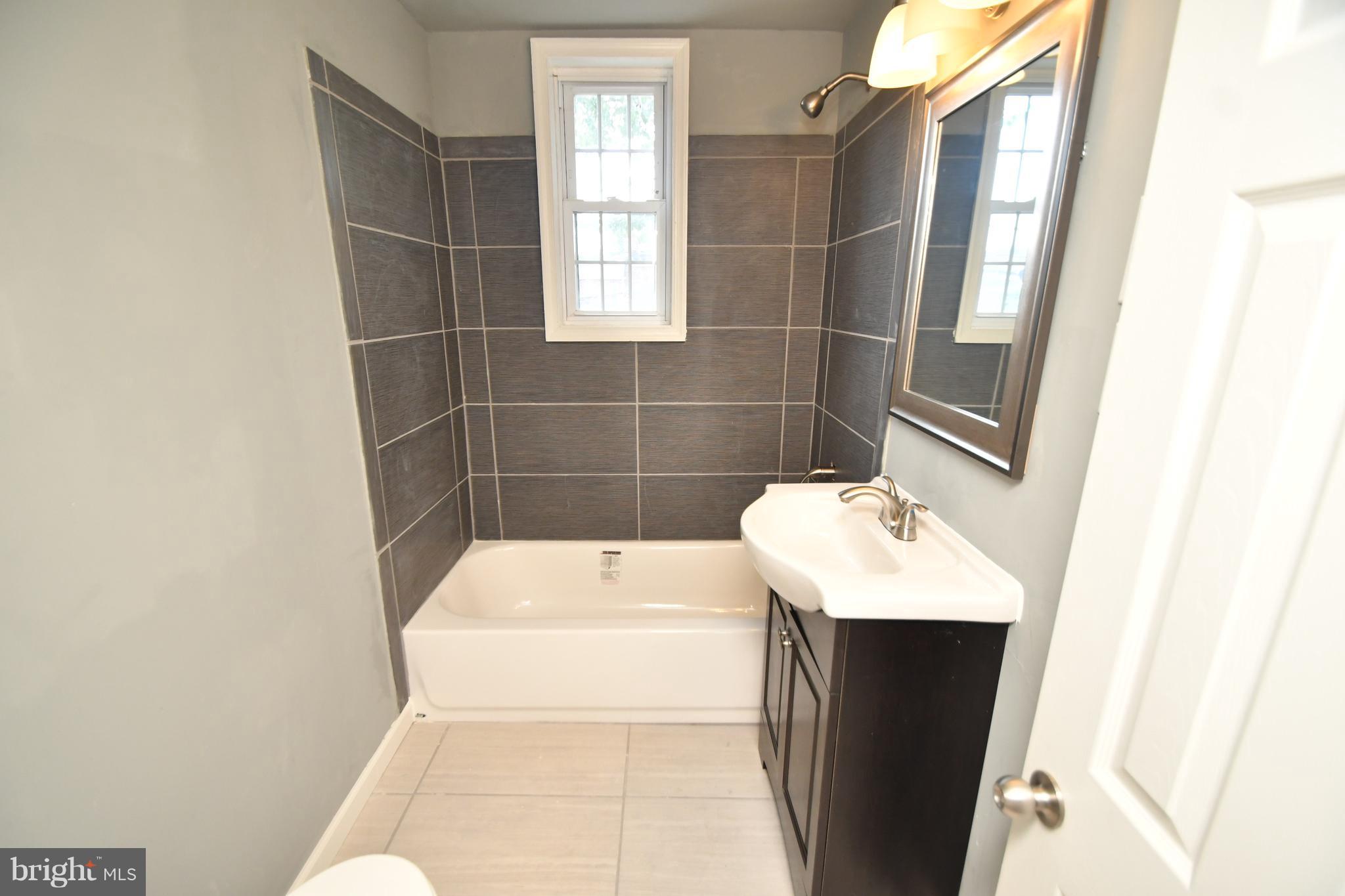 BELAIR-EDISON - Residential