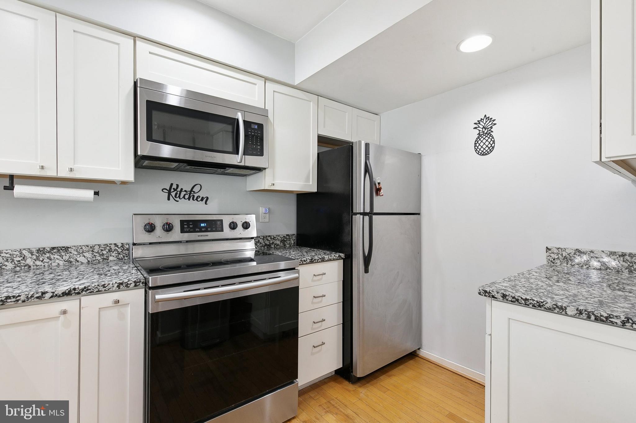 DOCKSIDE - Residential