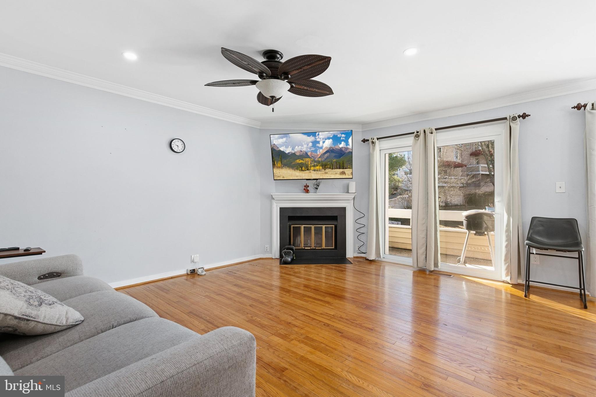 DOCKSIDE - Residential