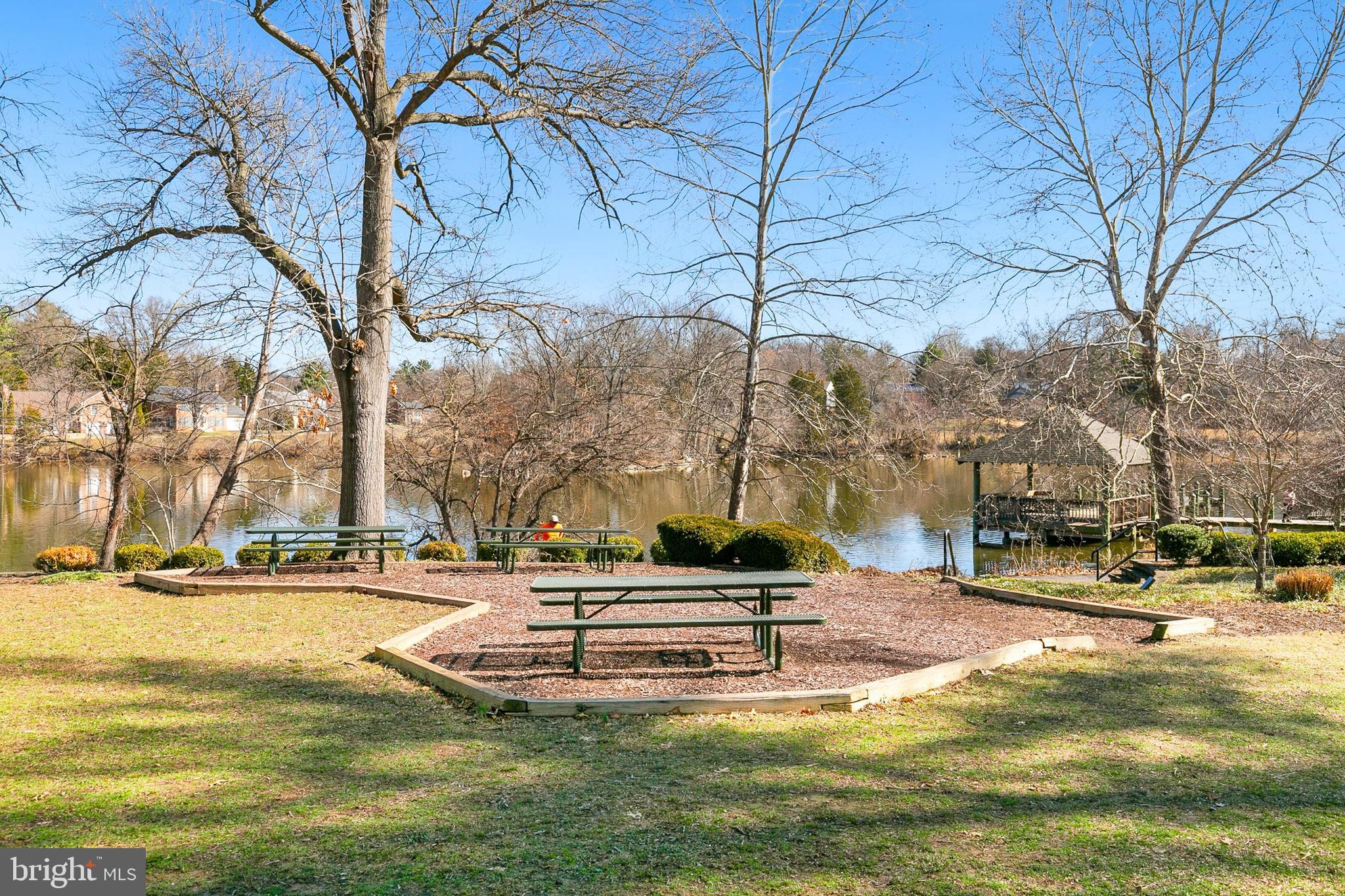 DOCKSIDE - Residential