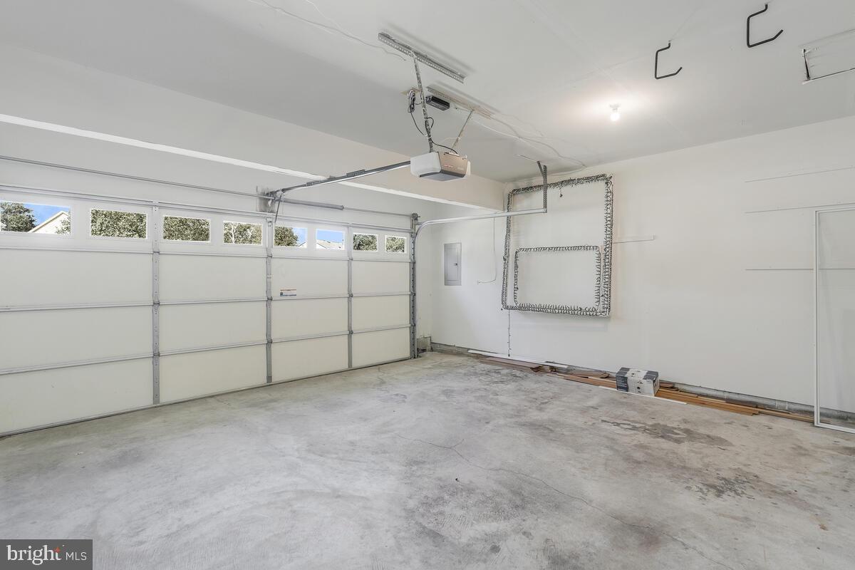 DORCHESTER - Residential