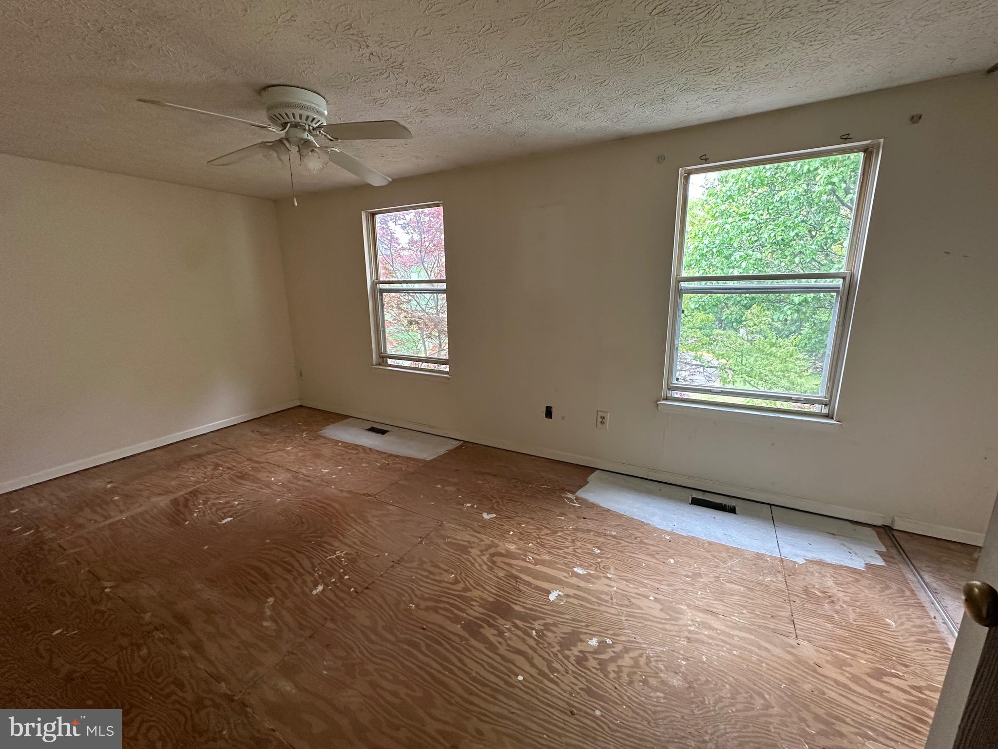 STONE CROSSING - Residential