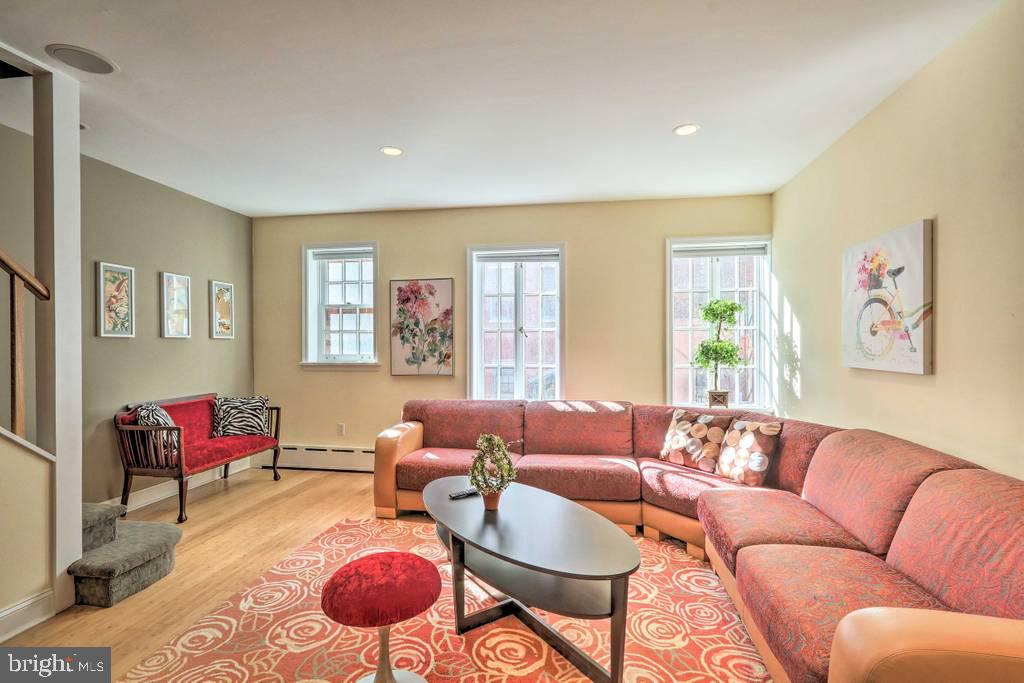 1831 SPRUCE STREET 2