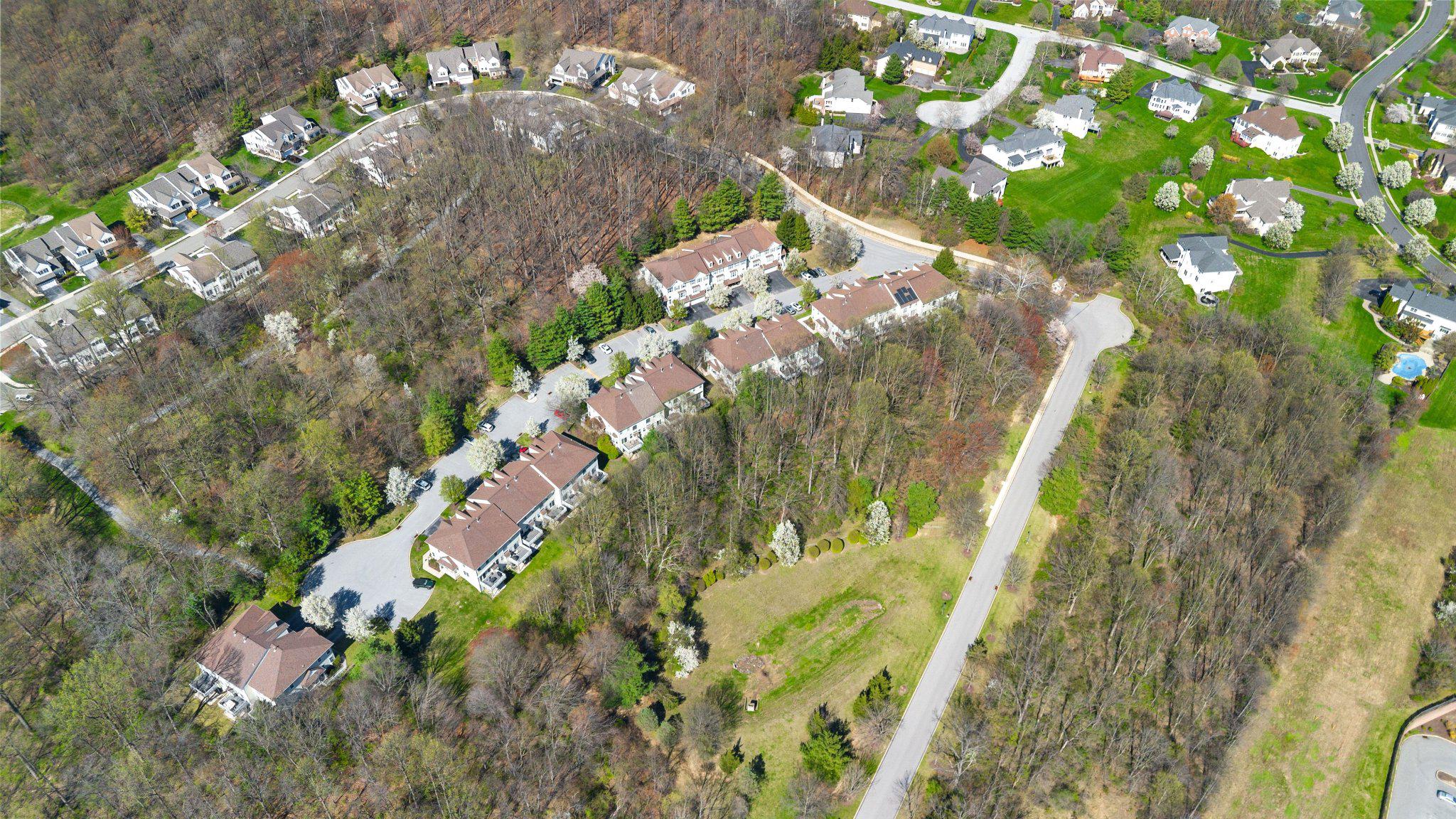 WHITELAND HILLS - Residential