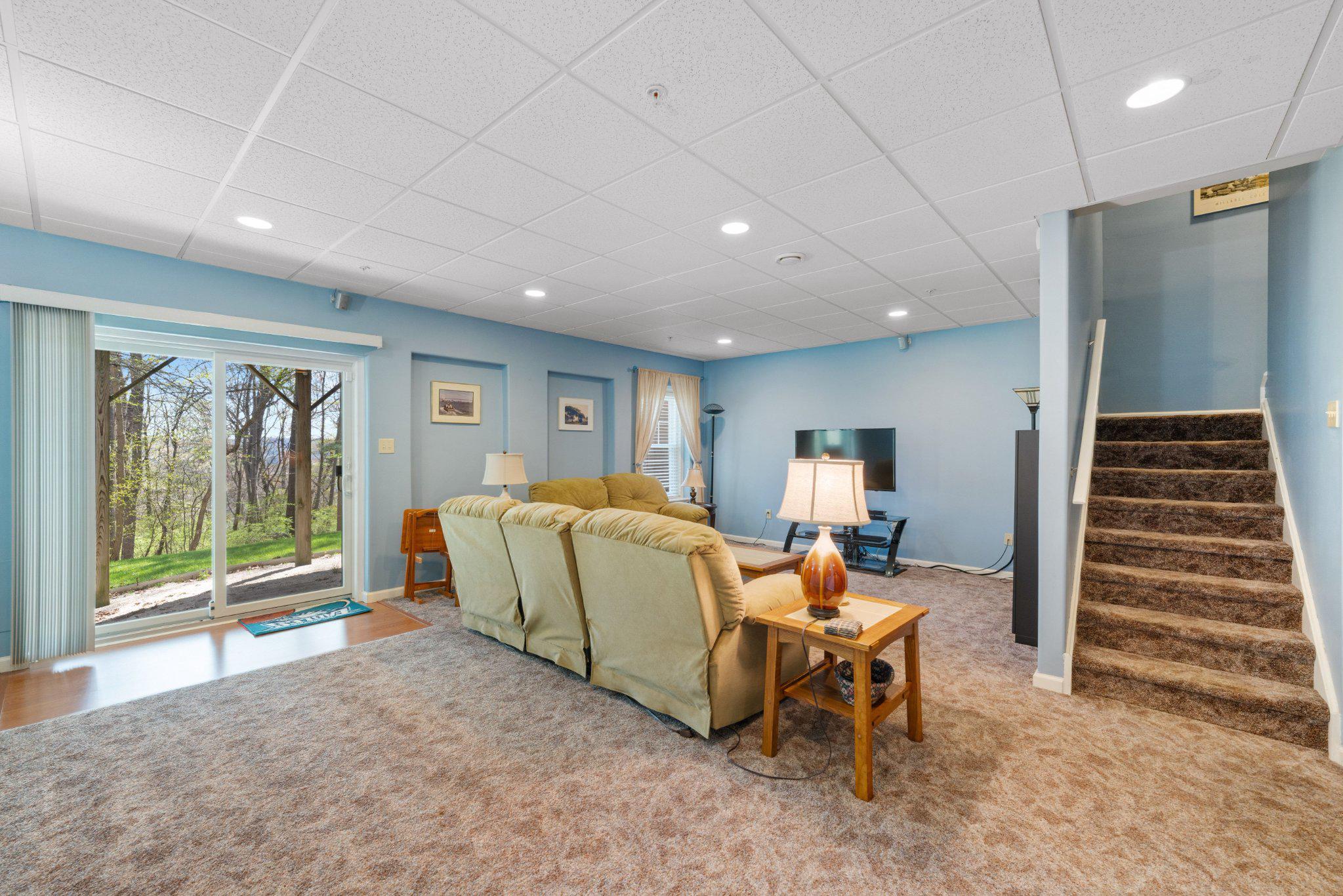 WHITELAND HILLS - Residential