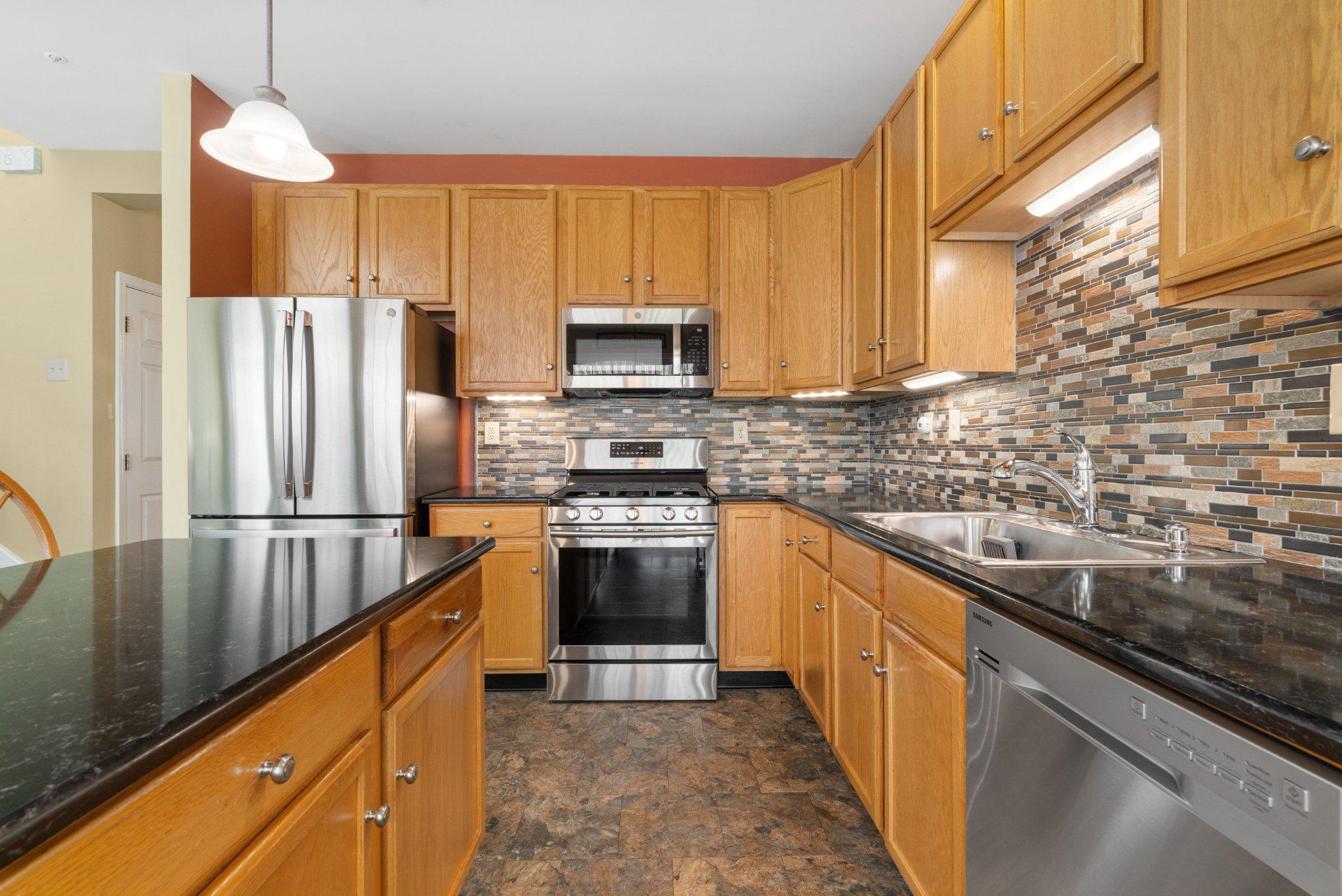 WHITELAND HILLS - Residential