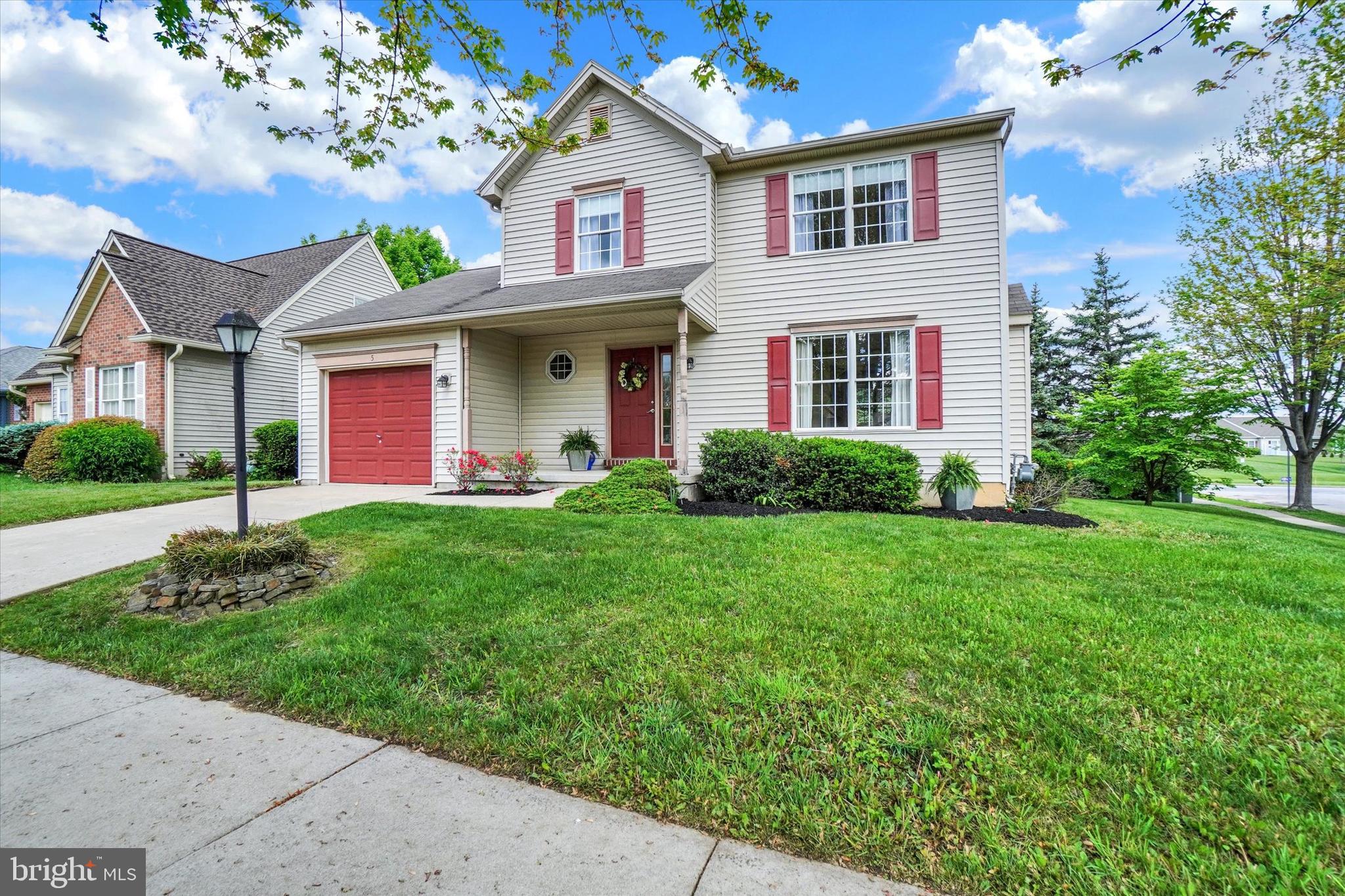 5 STAYMAN WAY