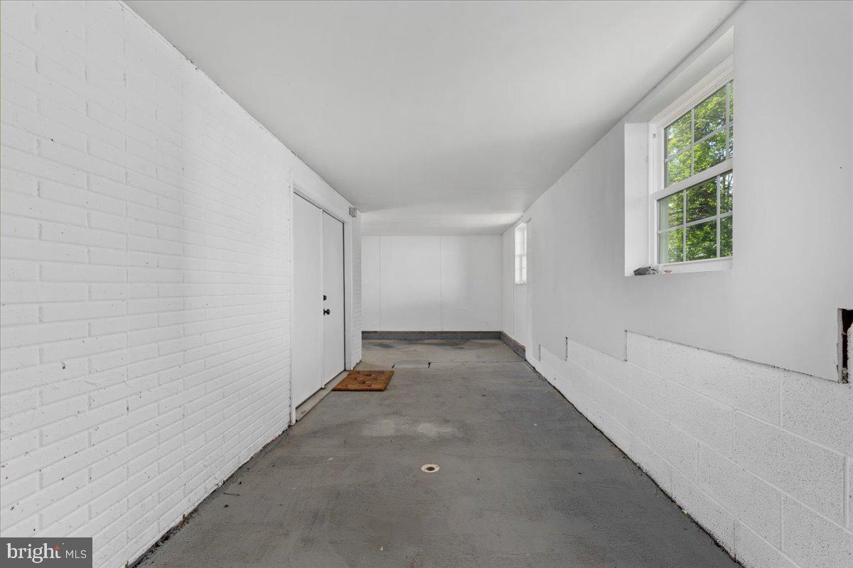 SHAWNEELAND - Residential