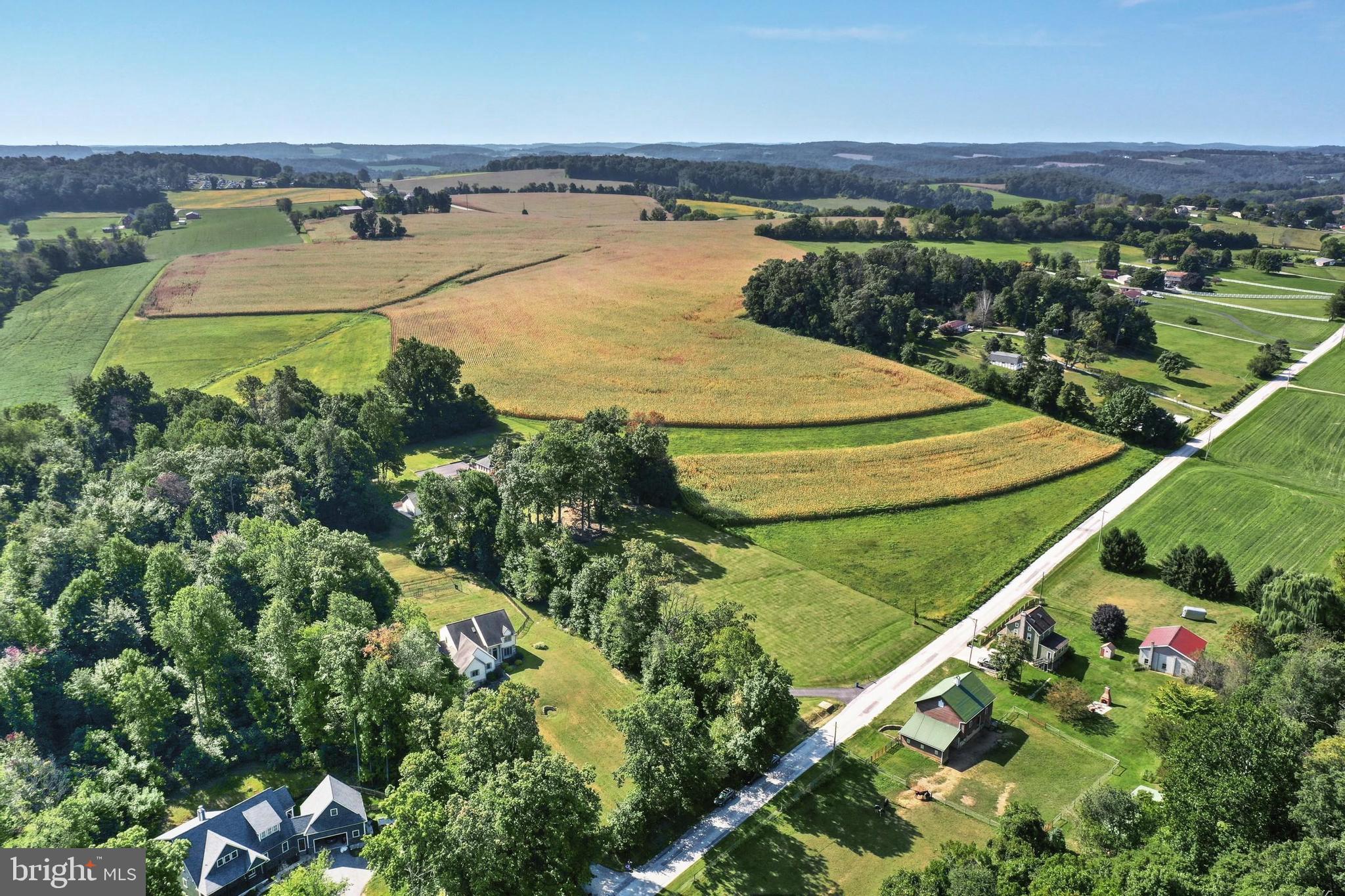 SPORTSMAN CLUB - Residential