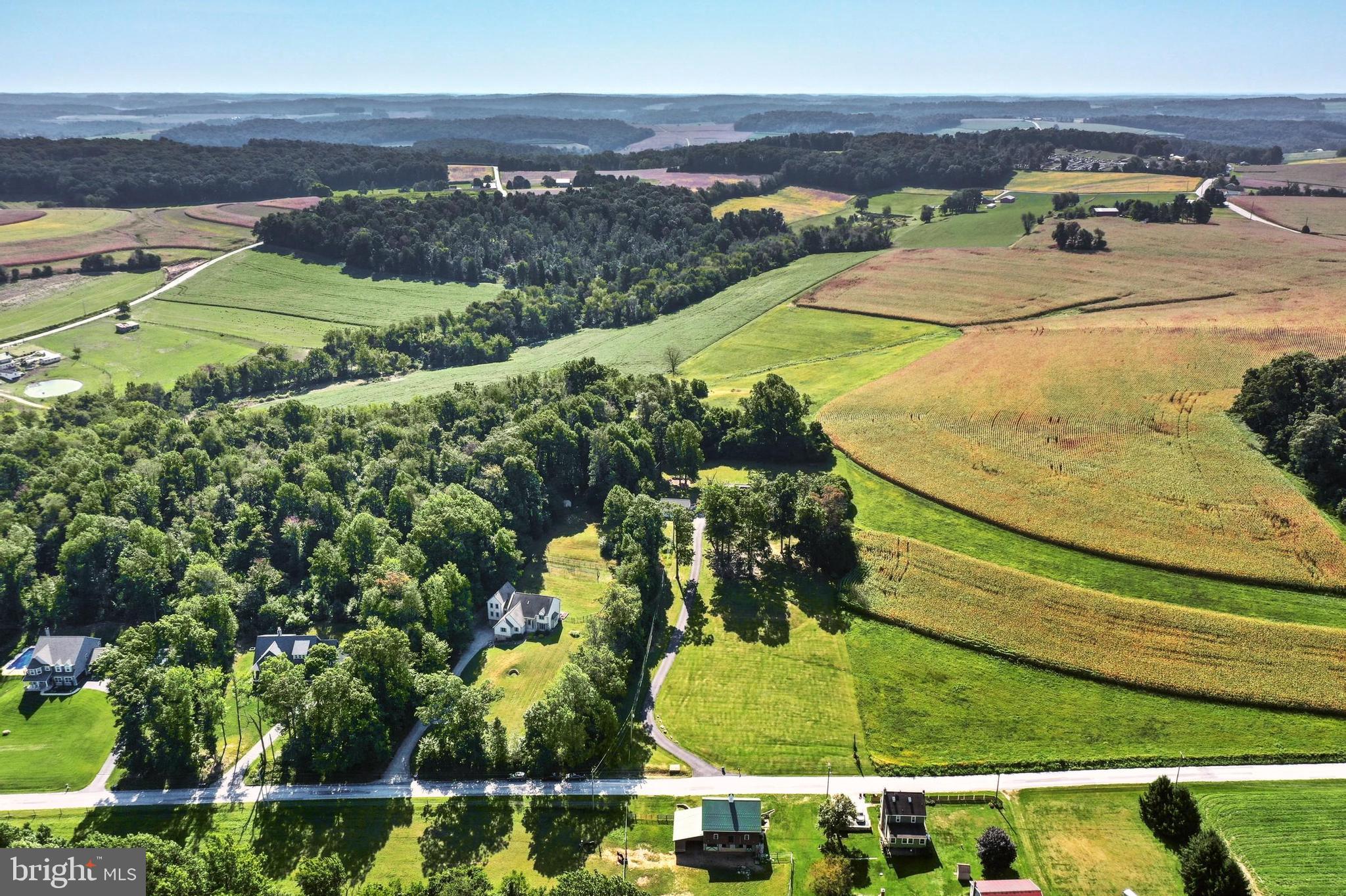 SPORTSMAN CLUB - Residential