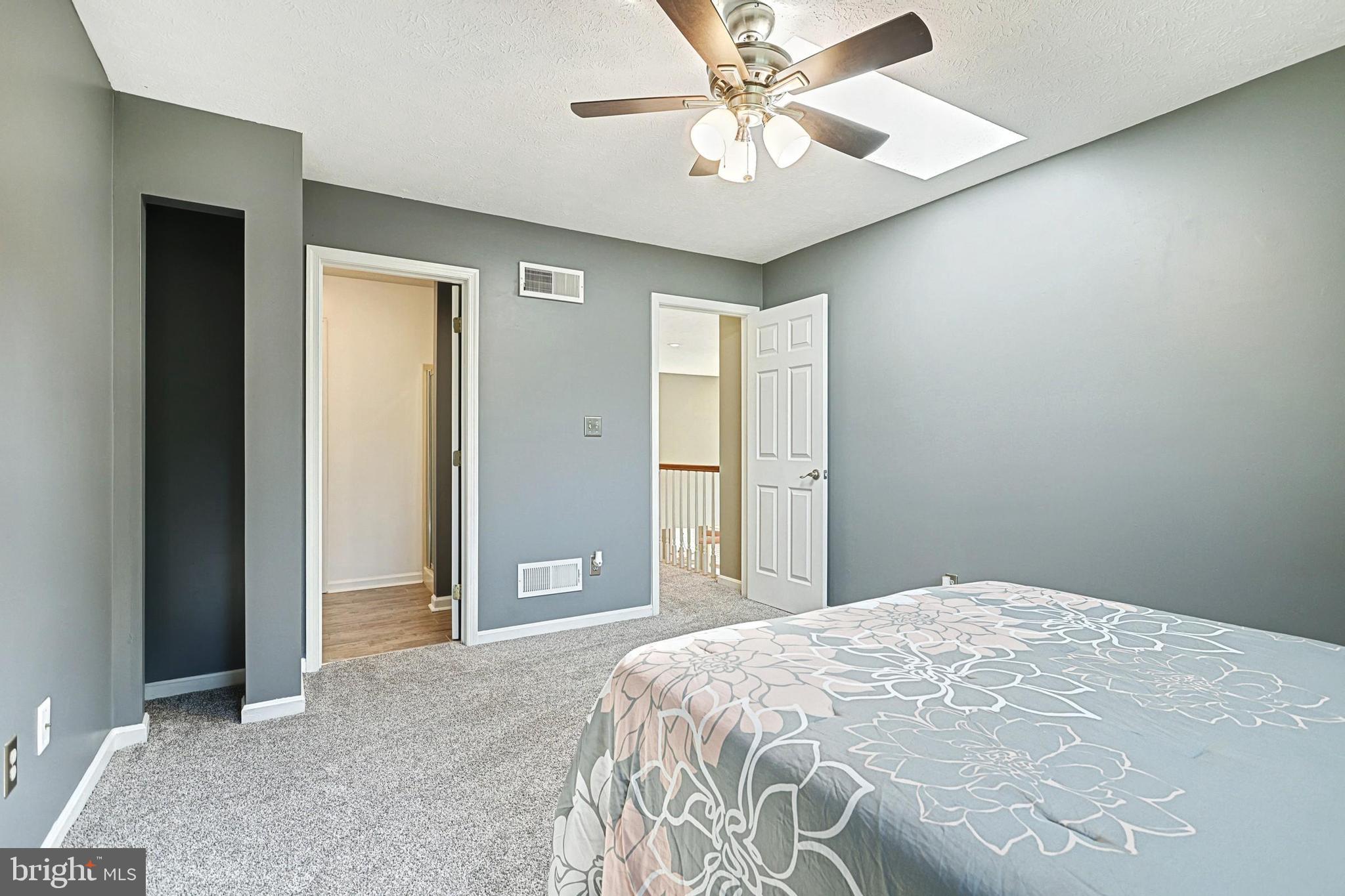 SPORTSMAN CLUB - Residential