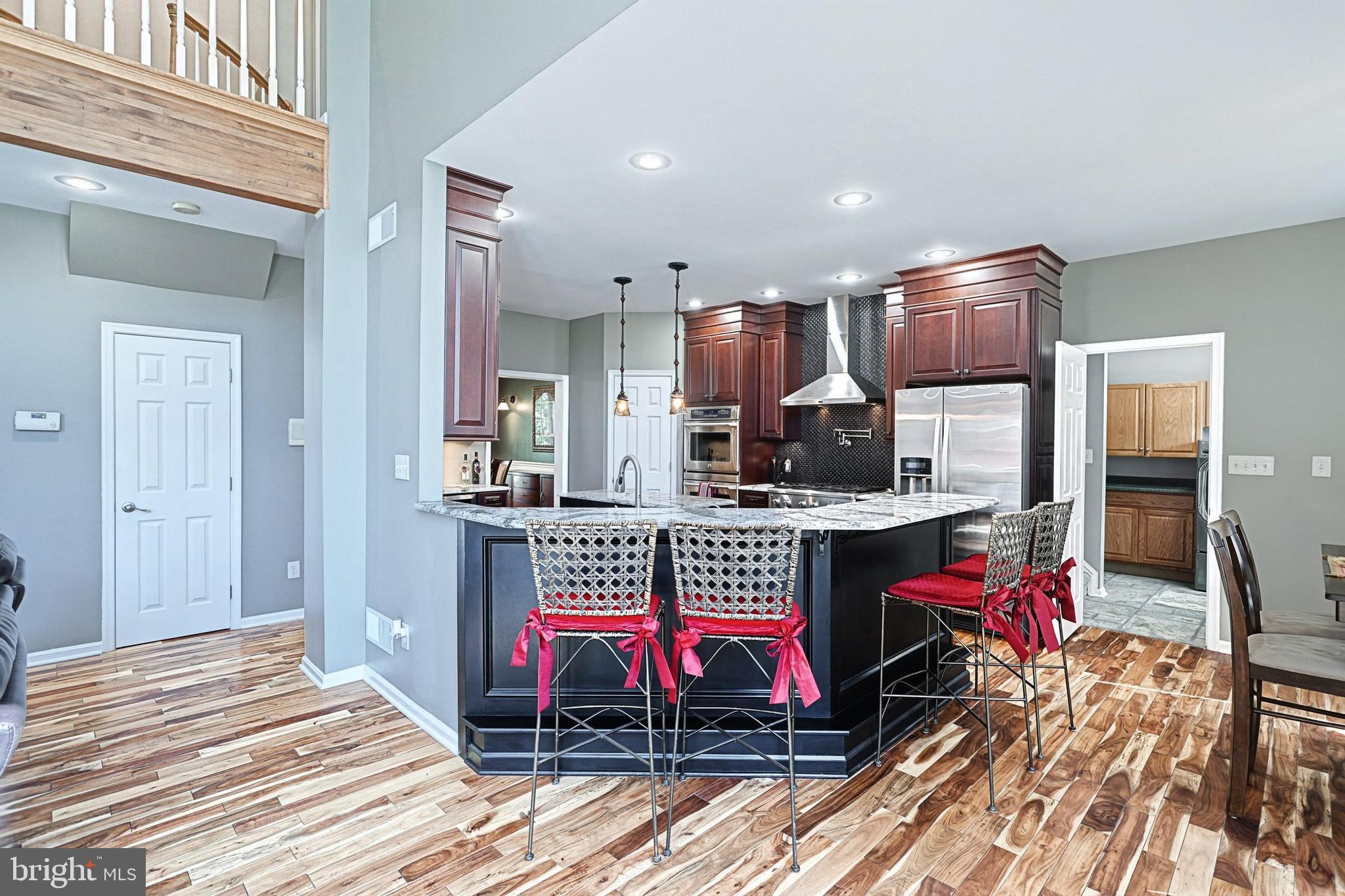 SPORTSMAN CLUB - Residential