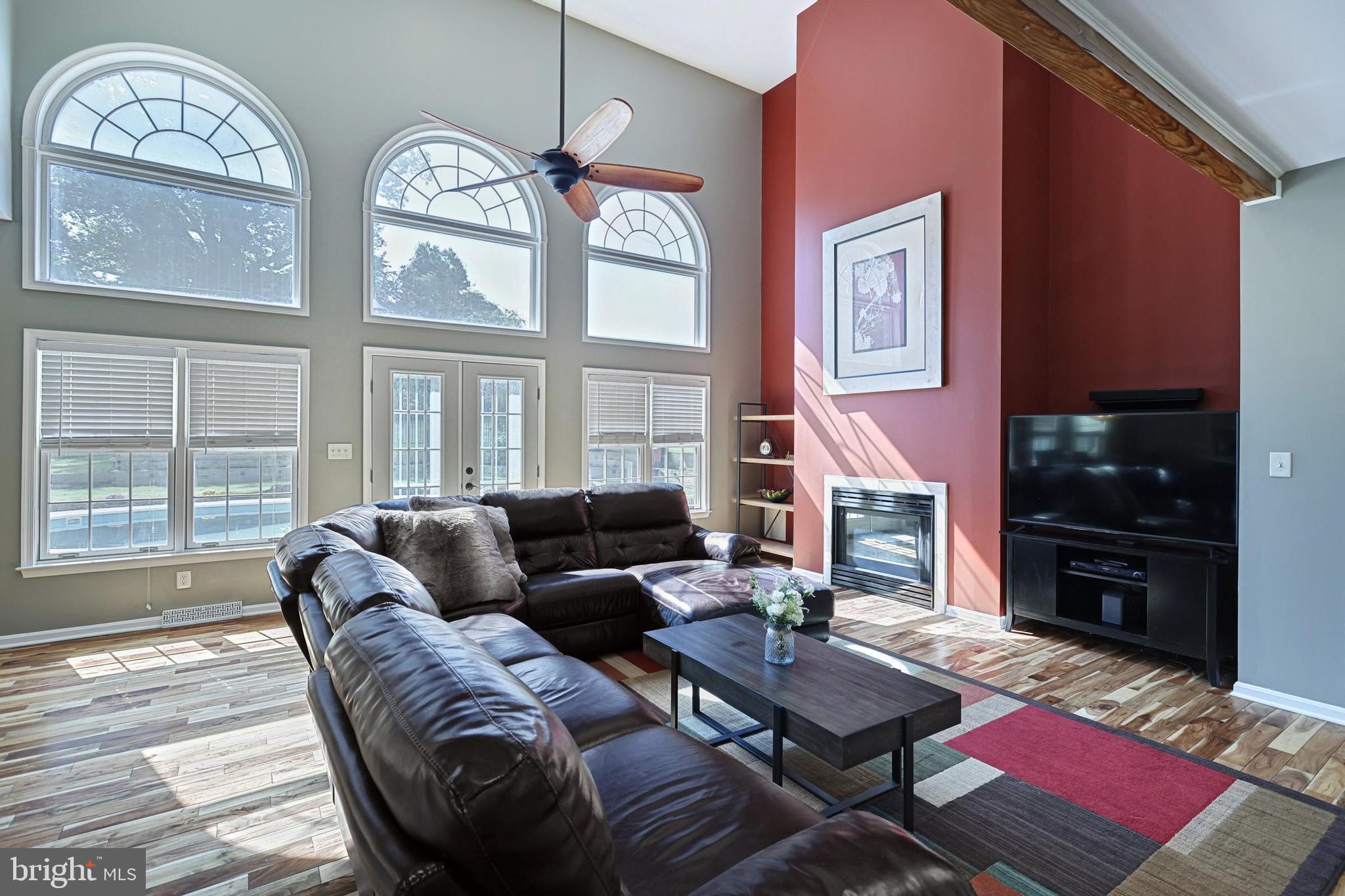 SPORTSMAN CLUB - Residential