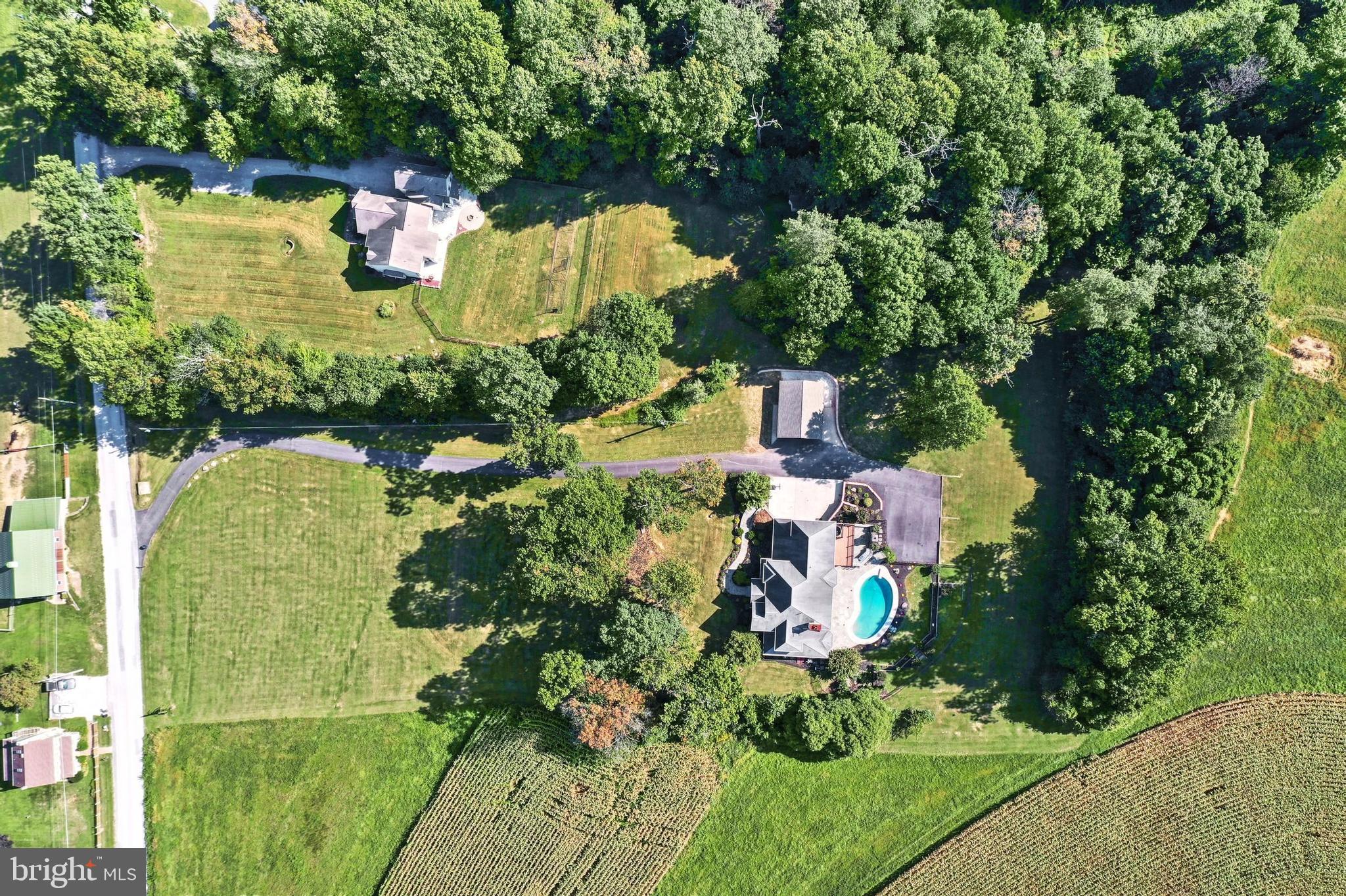 SPORTSMAN CLUB - Residential