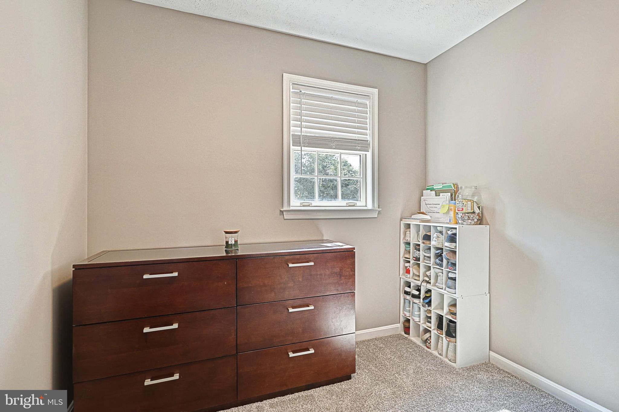 SPORTSMAN CLUB - Residential