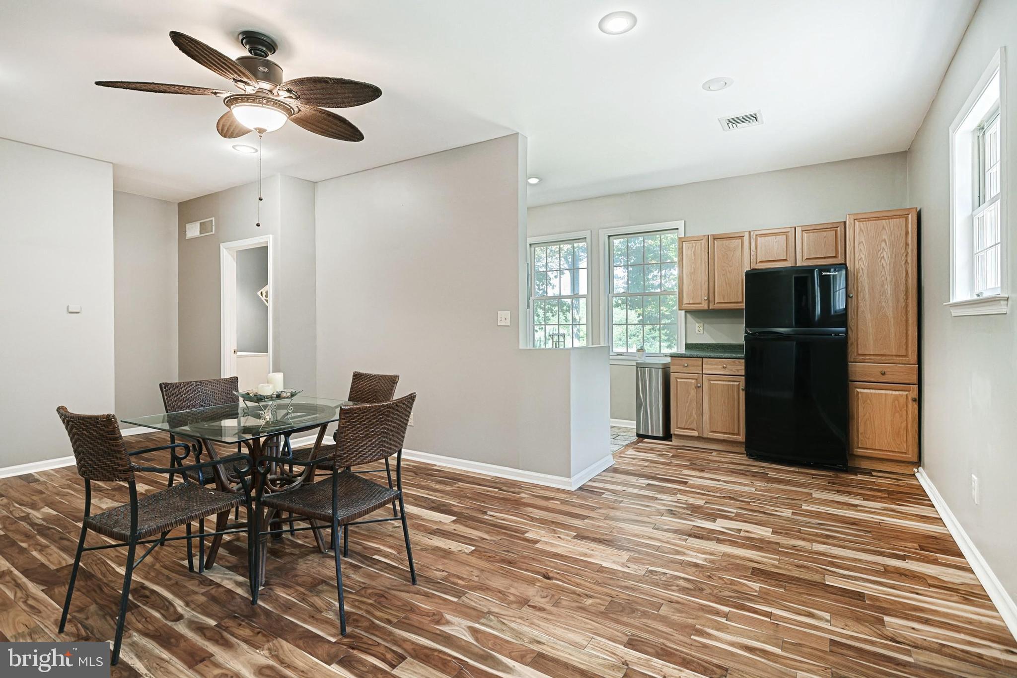 SPORTSMAN CLUB - Residential