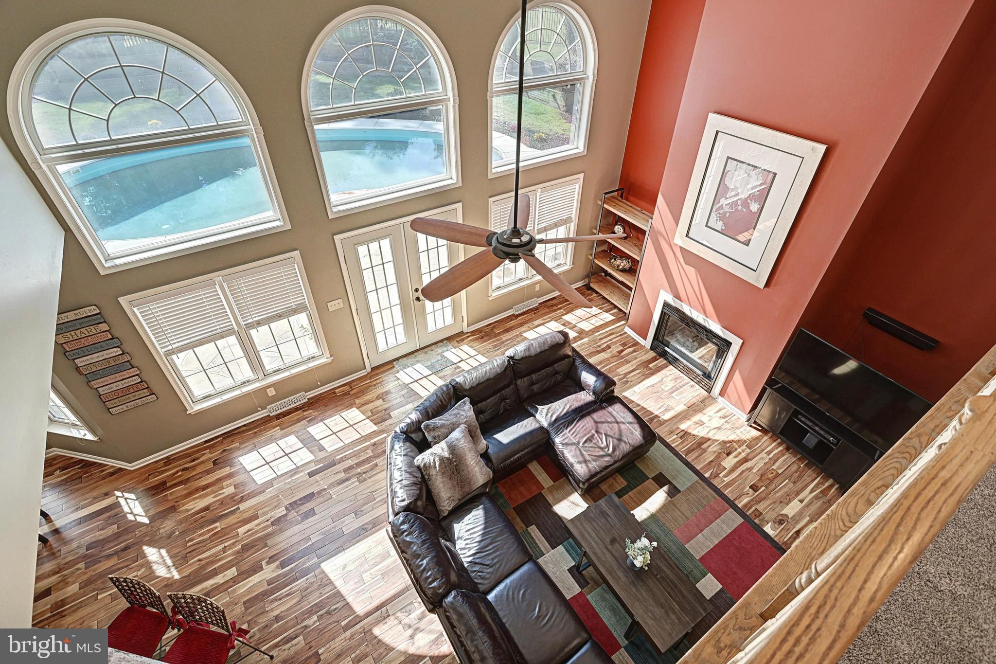 SPORTSMAN CLUB - Residential