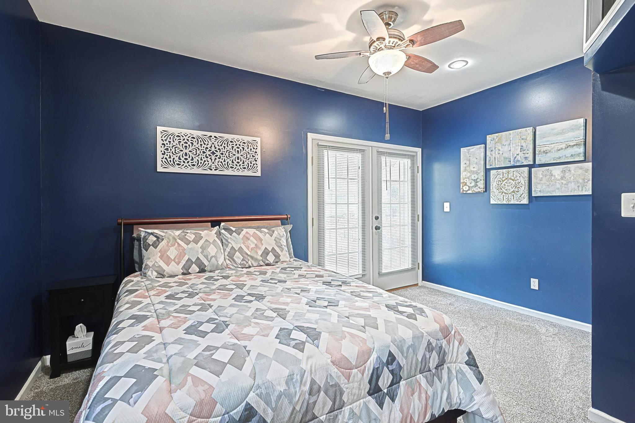 SPORTSMAN CLUB - Residential