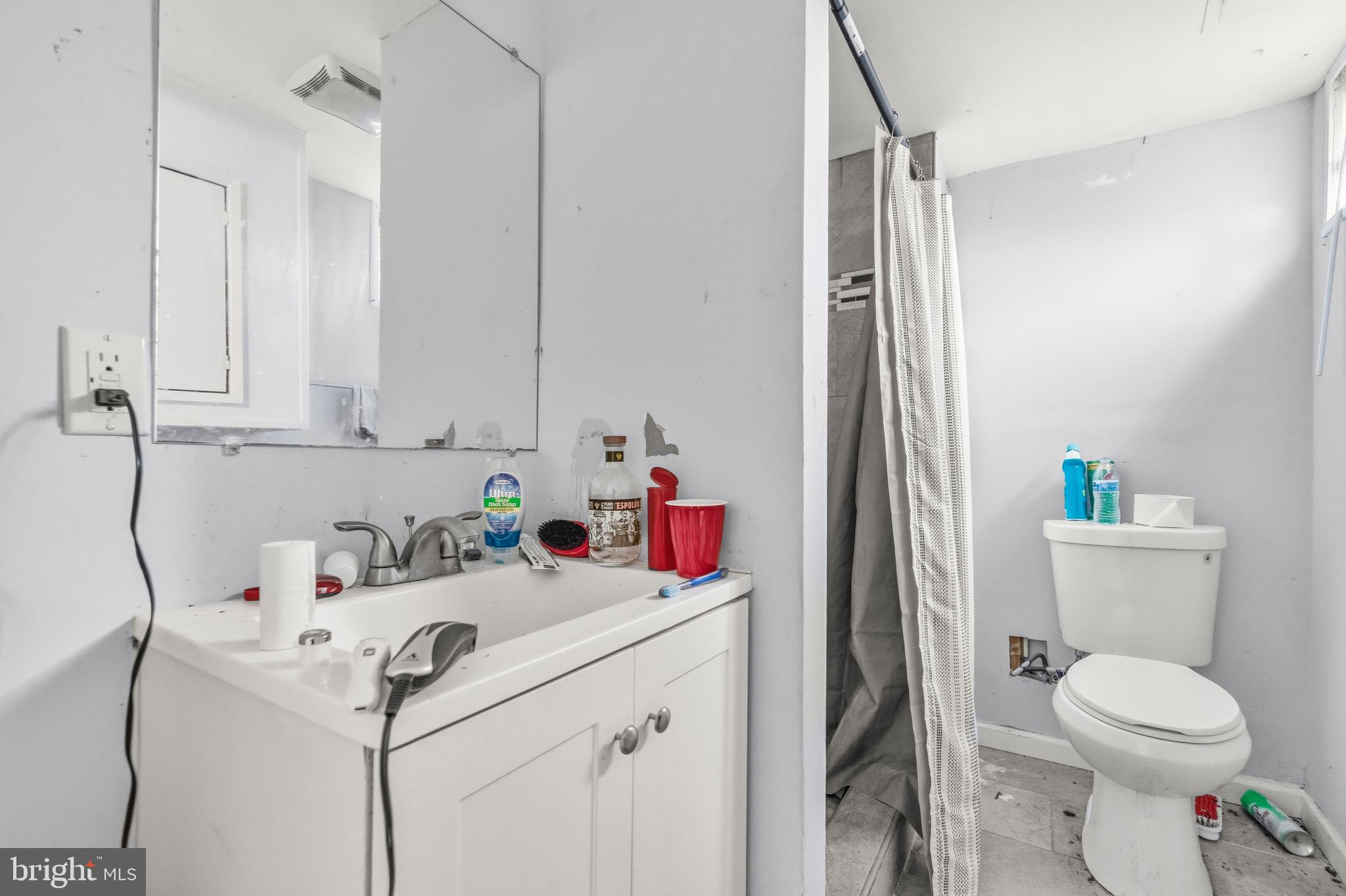 PERRING LOCH - Residential