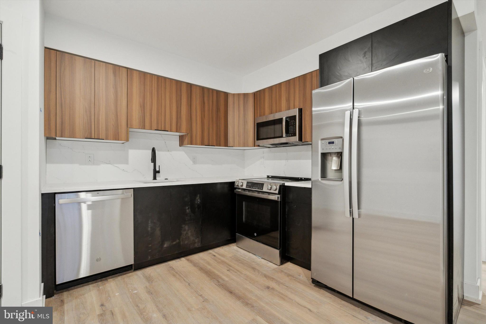 NORTHERN LIBERTIES - Residential Lease