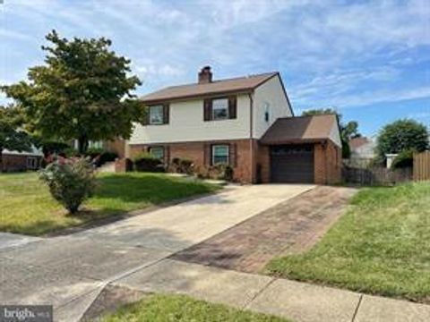 Photo of 203 Dauntly Street, UPPER MARLBORO, MD 20774 (MLS # MDPG2197534)