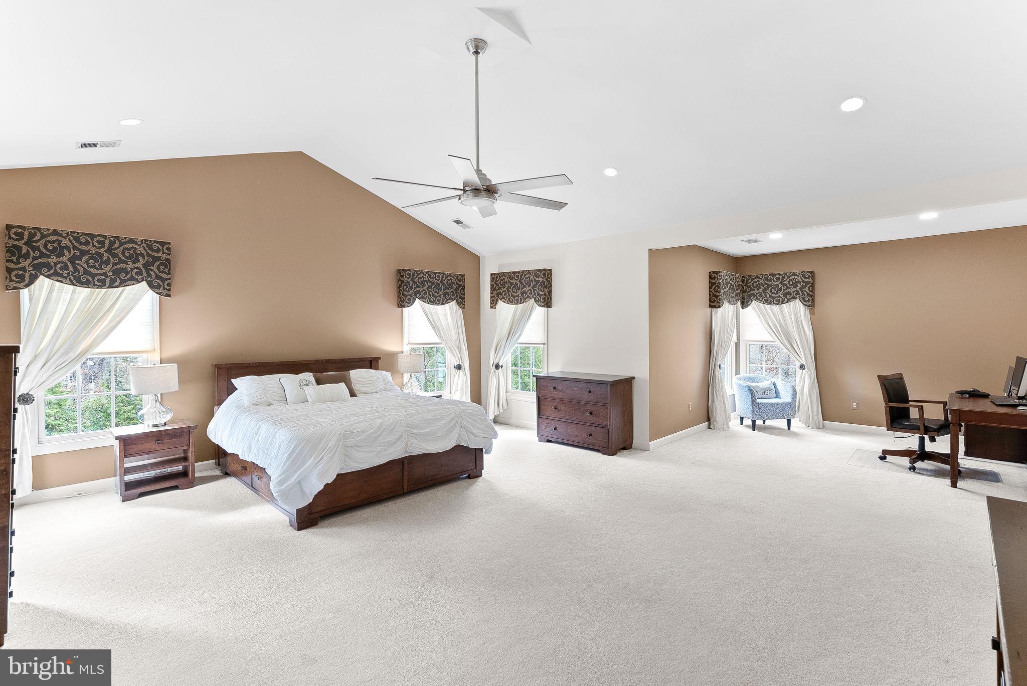 ASHBURN - Residential