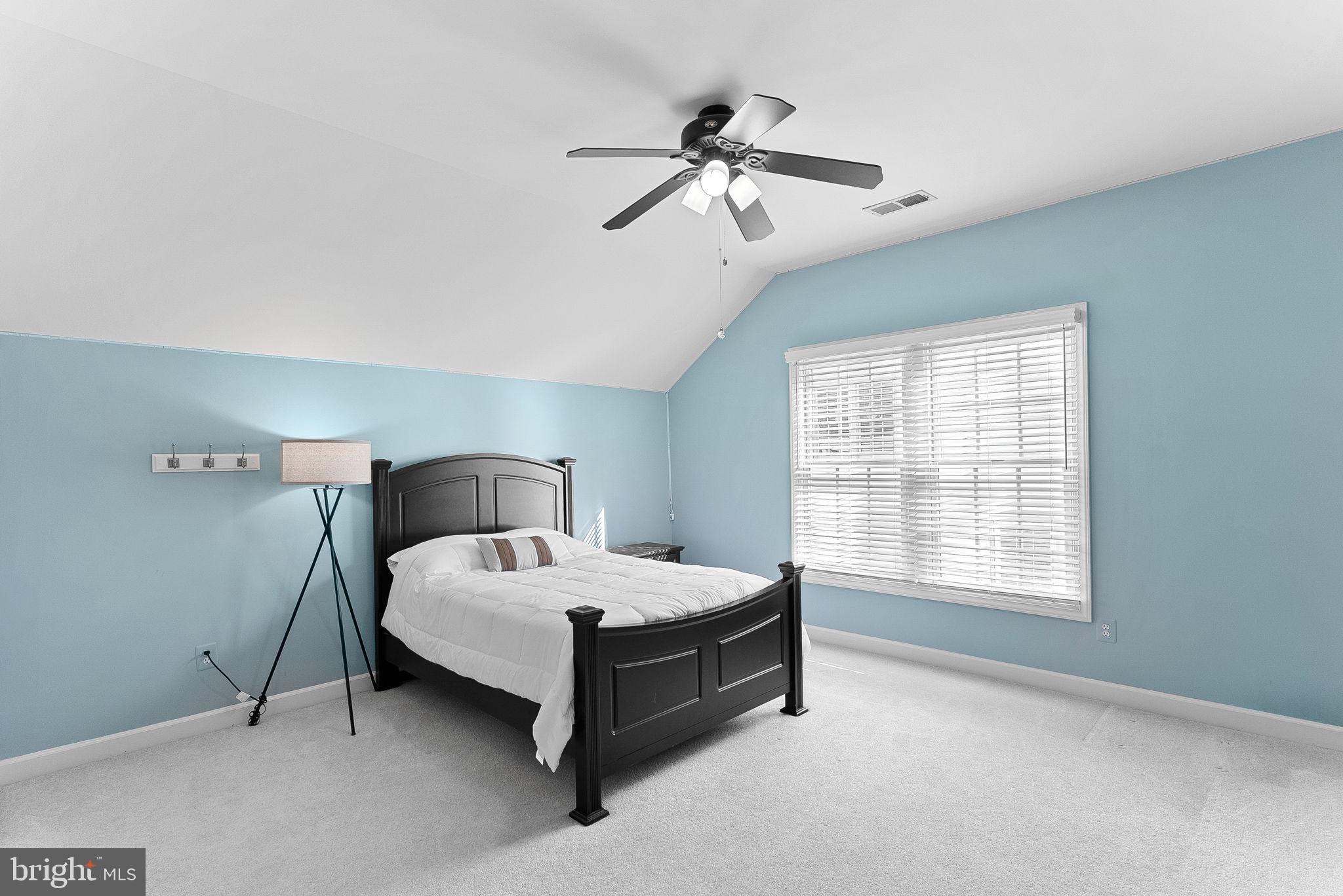 ASHBURN - Residential