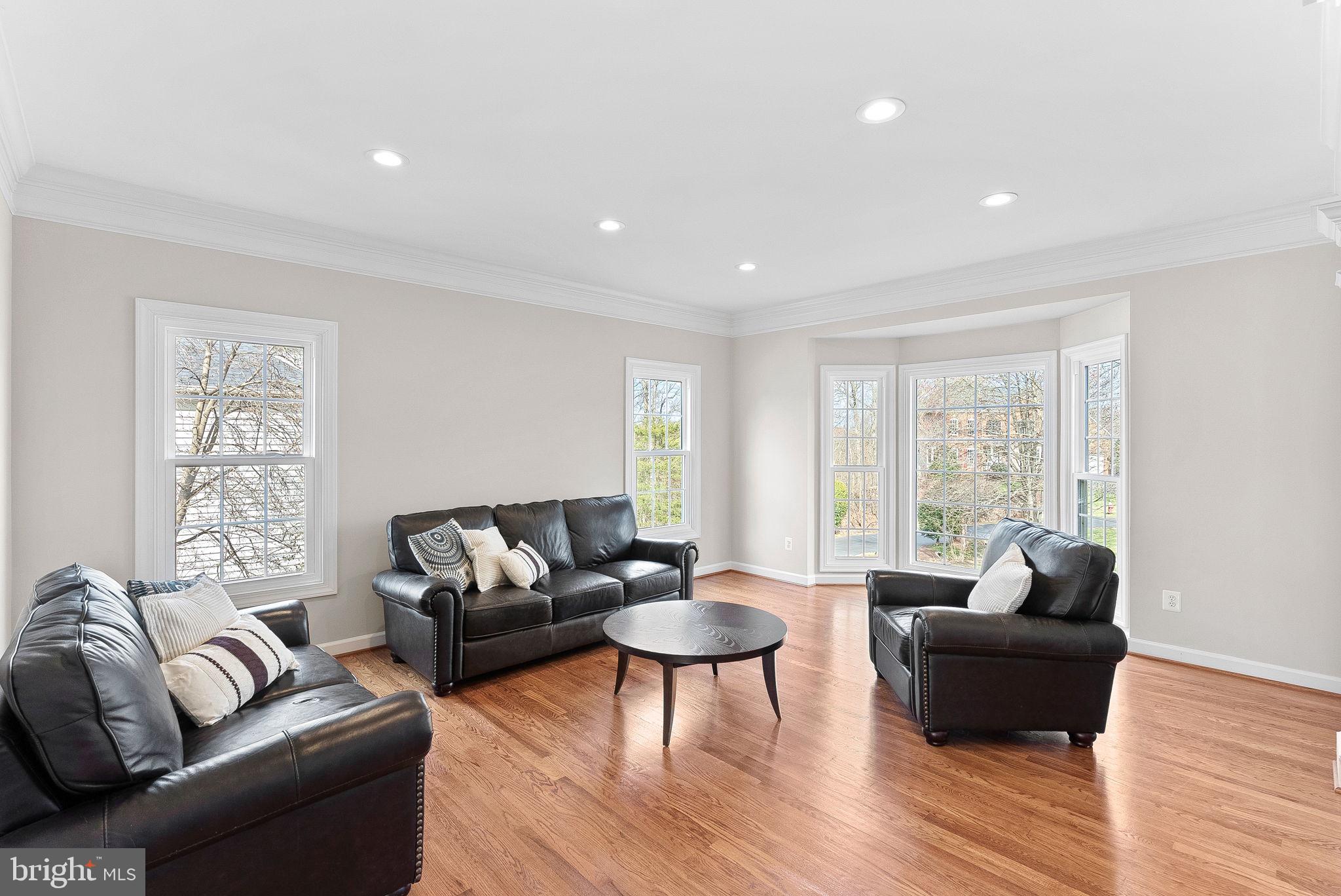 ASHBURN - Residential