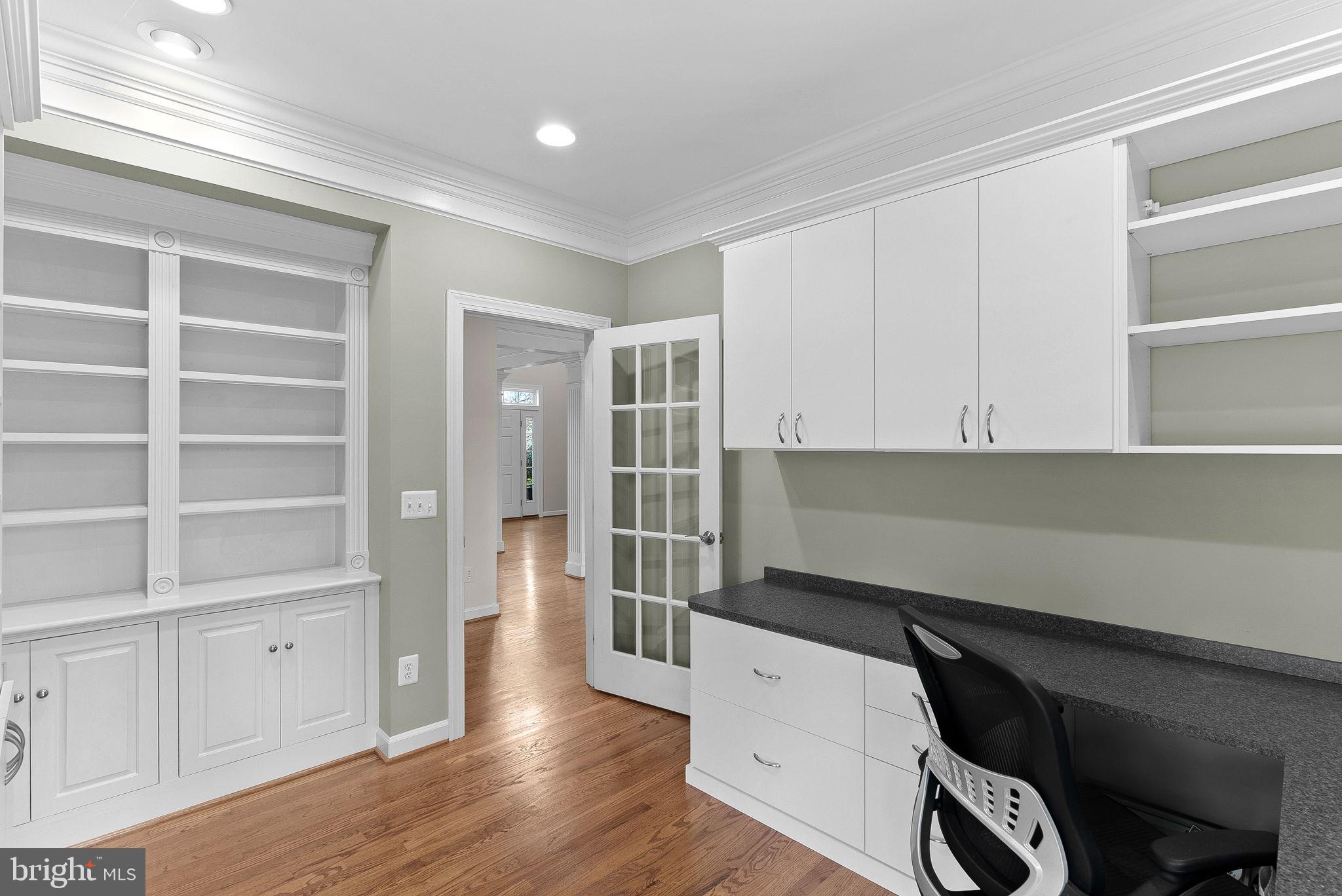 ASHBURN - Residential