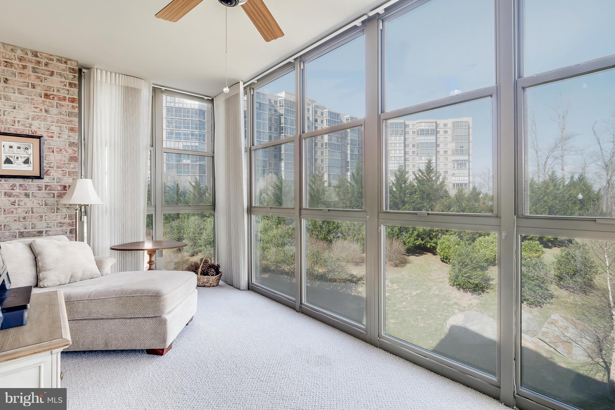 LANSDOWNE WOODS LEISURE WORLD - Residential