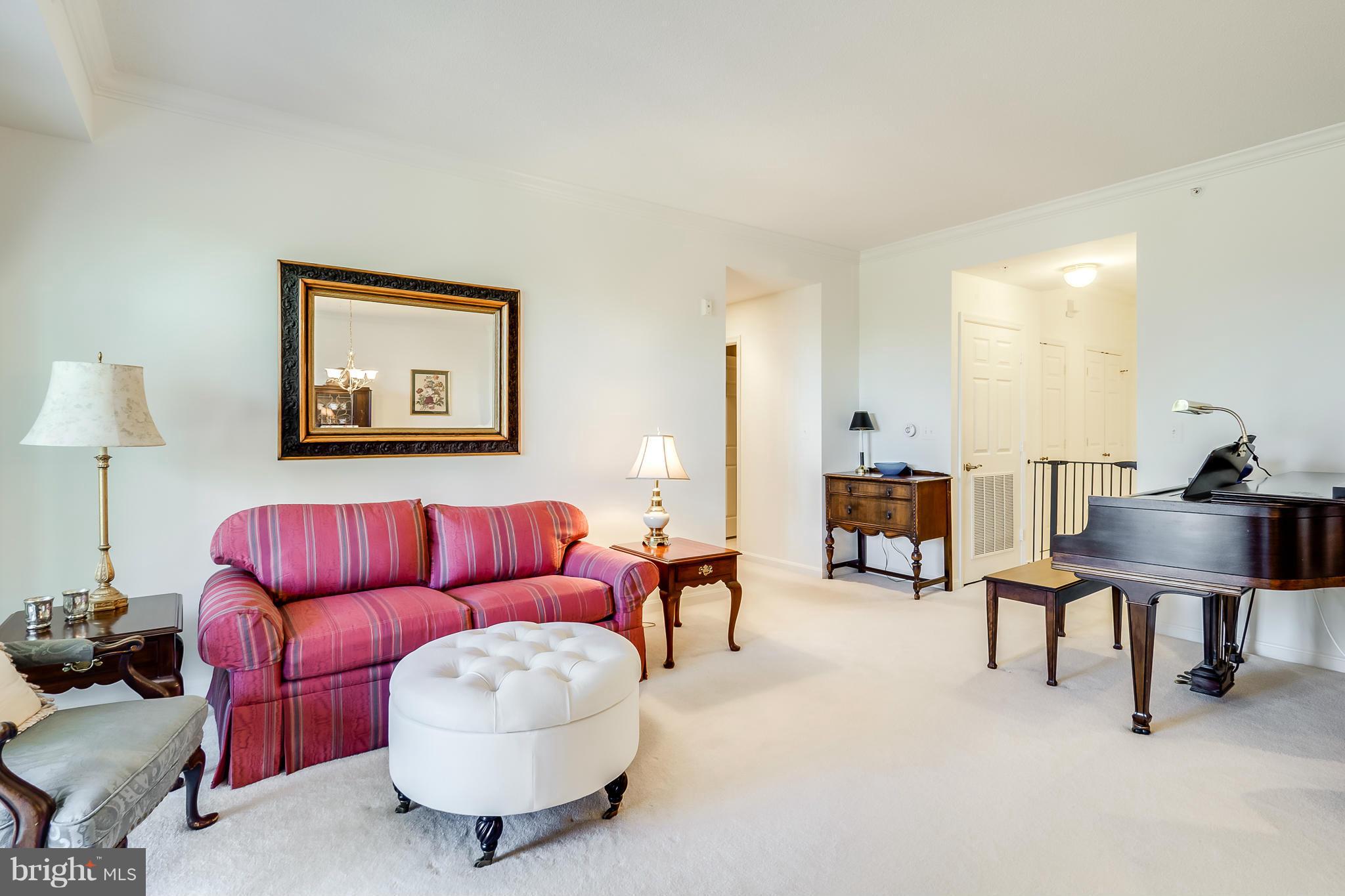 LANSDOWNE WOODS LEISURE WORLD - Residential