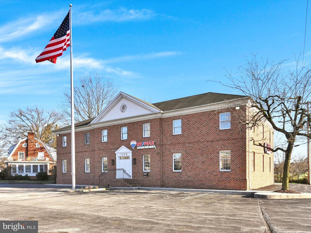 Photo of 1770 E Market Street #SUITE 102, YORK, PA 17402 (MLS # PAYK2089416)