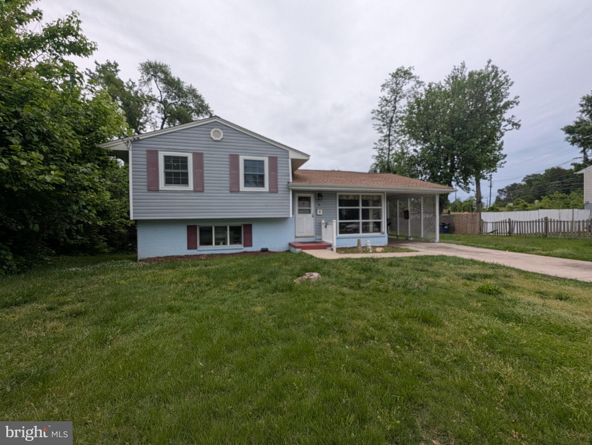 LAKECREST - Residential