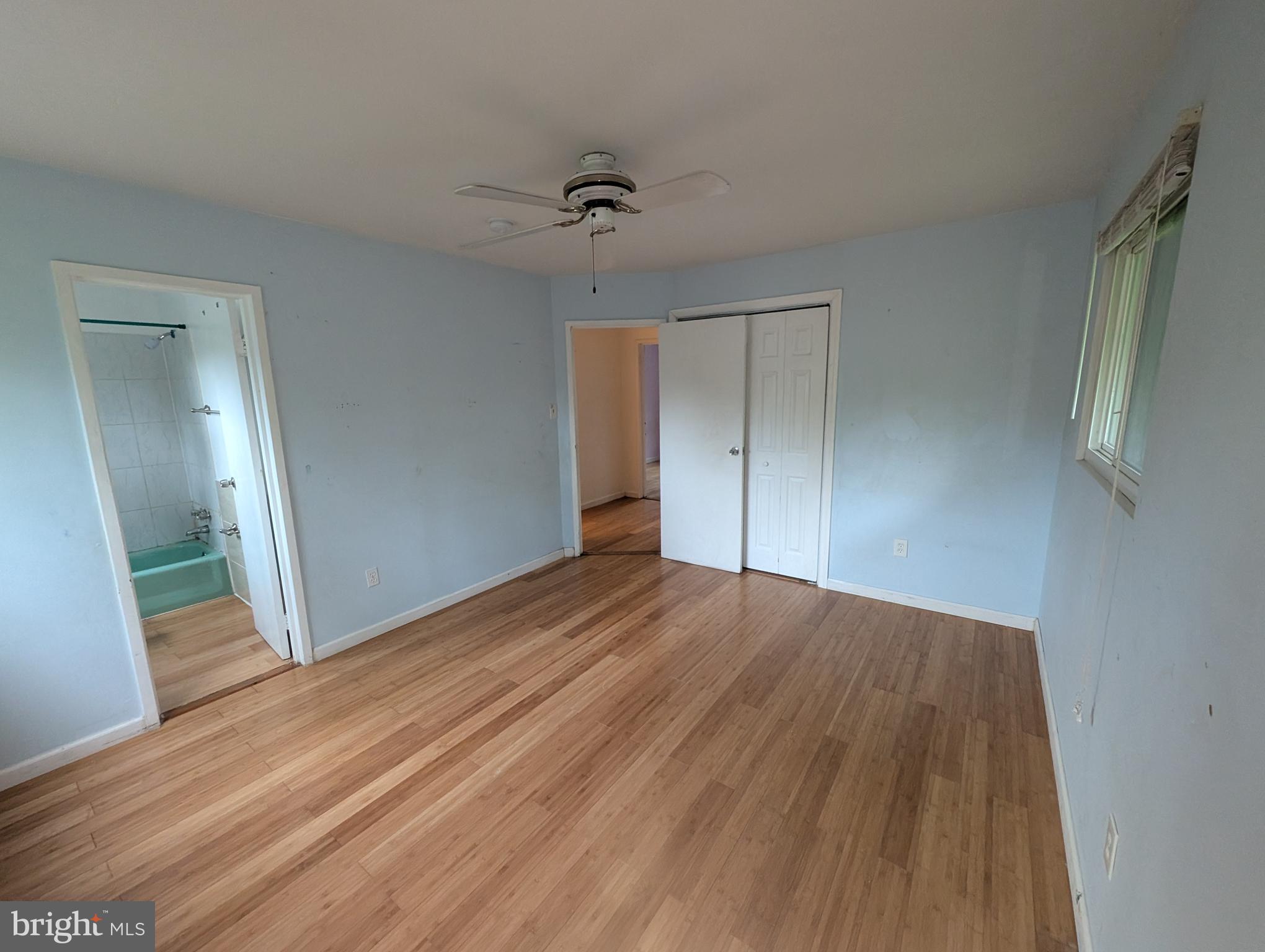 LAKECREST - Residential