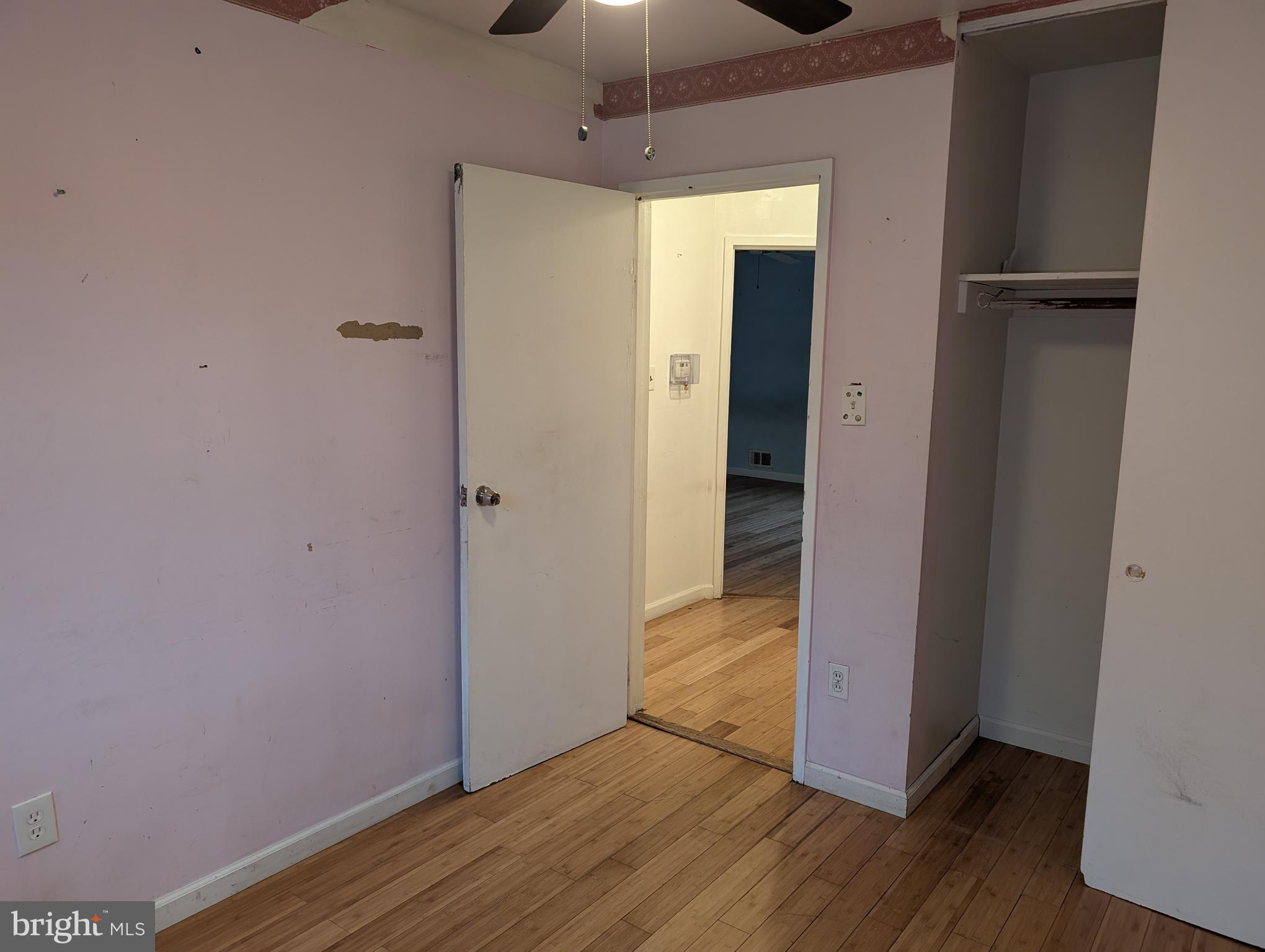 LAKECREST - Residential