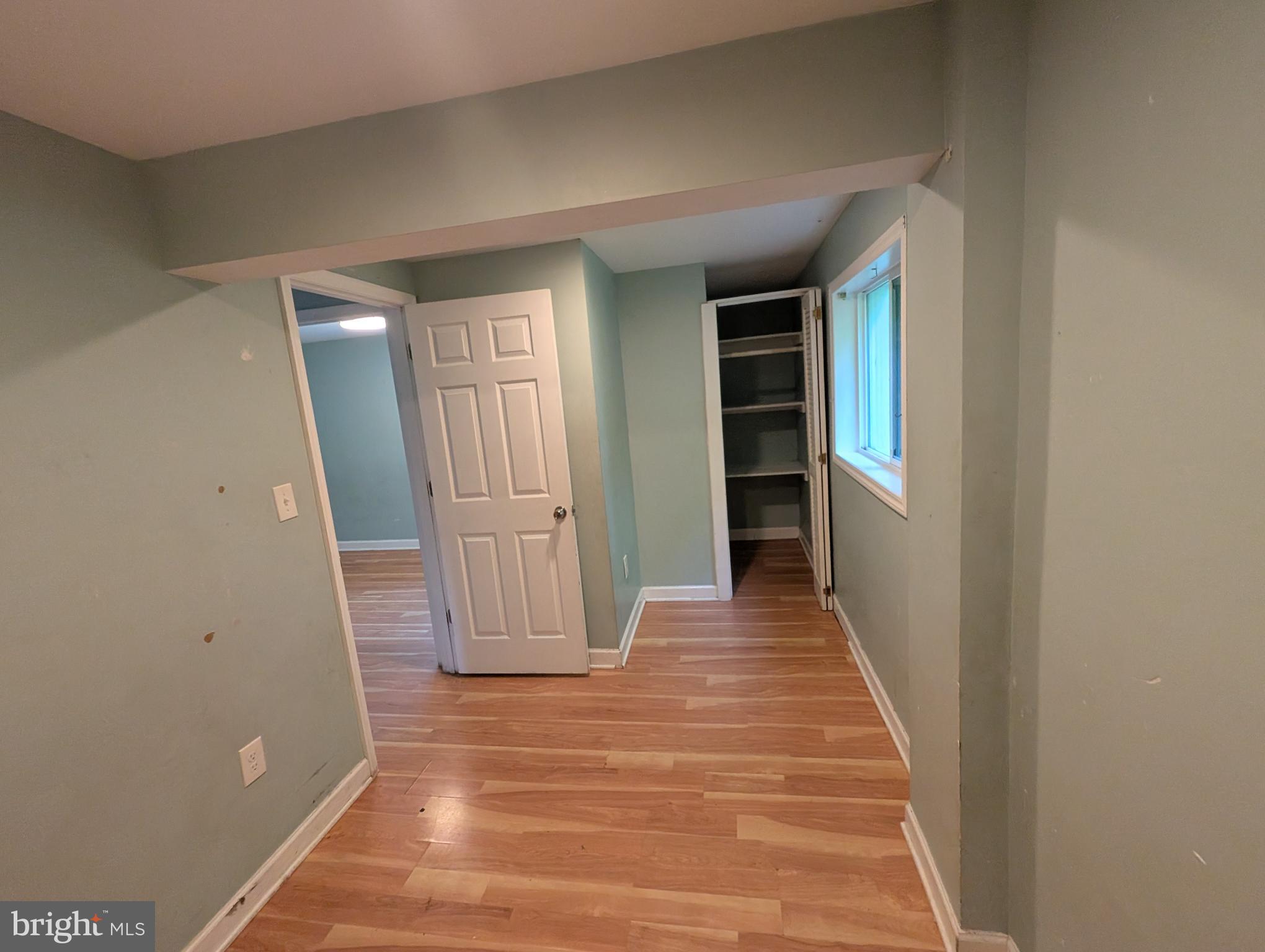 LAKECREST - Residential