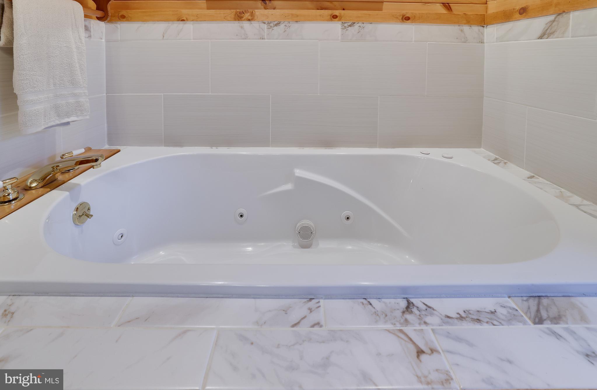 VALLEY VIEW ESTATES - CARBON - Residential