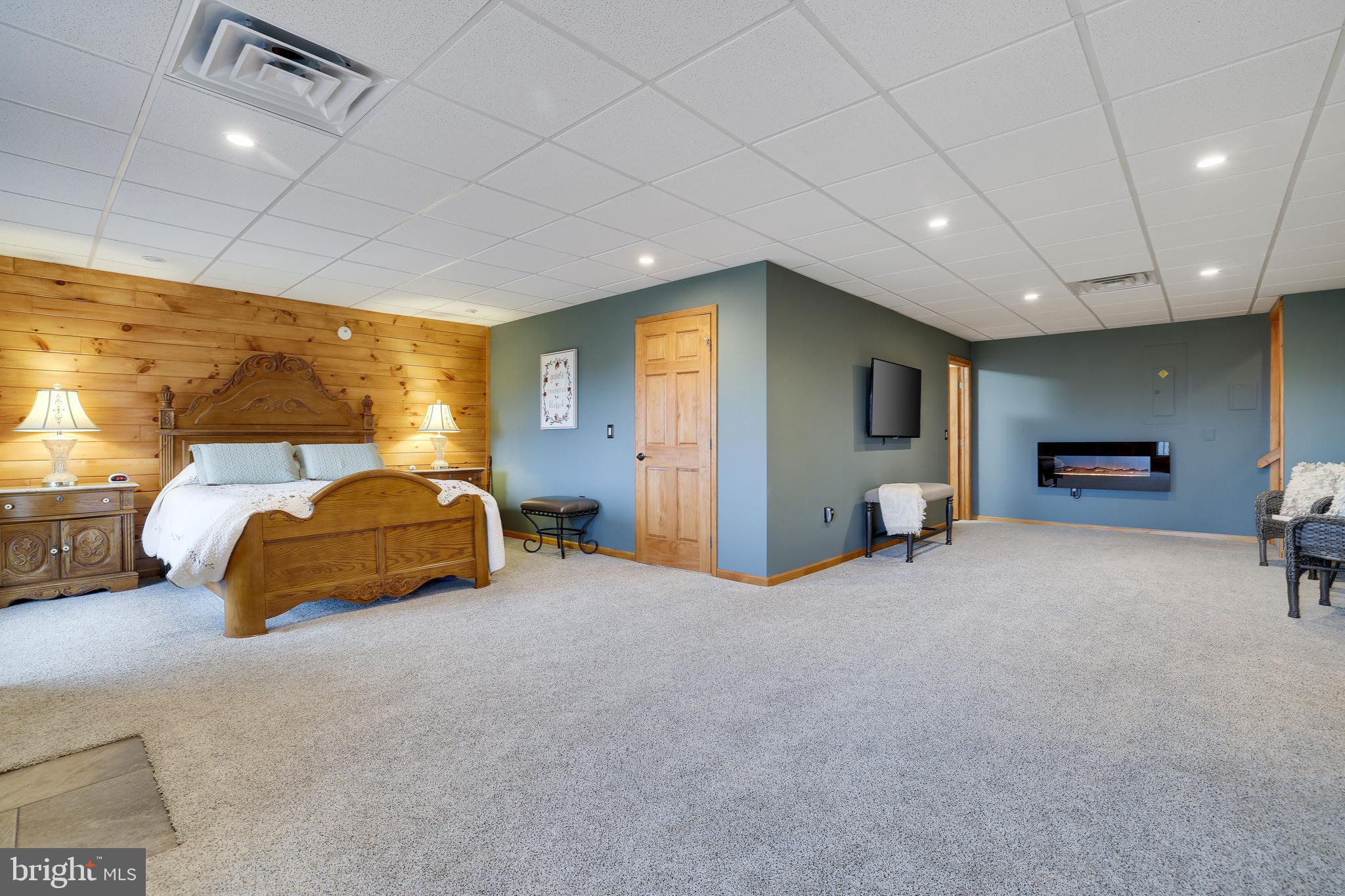 VALLEY VIEW ESTATES - CARBON - Residential