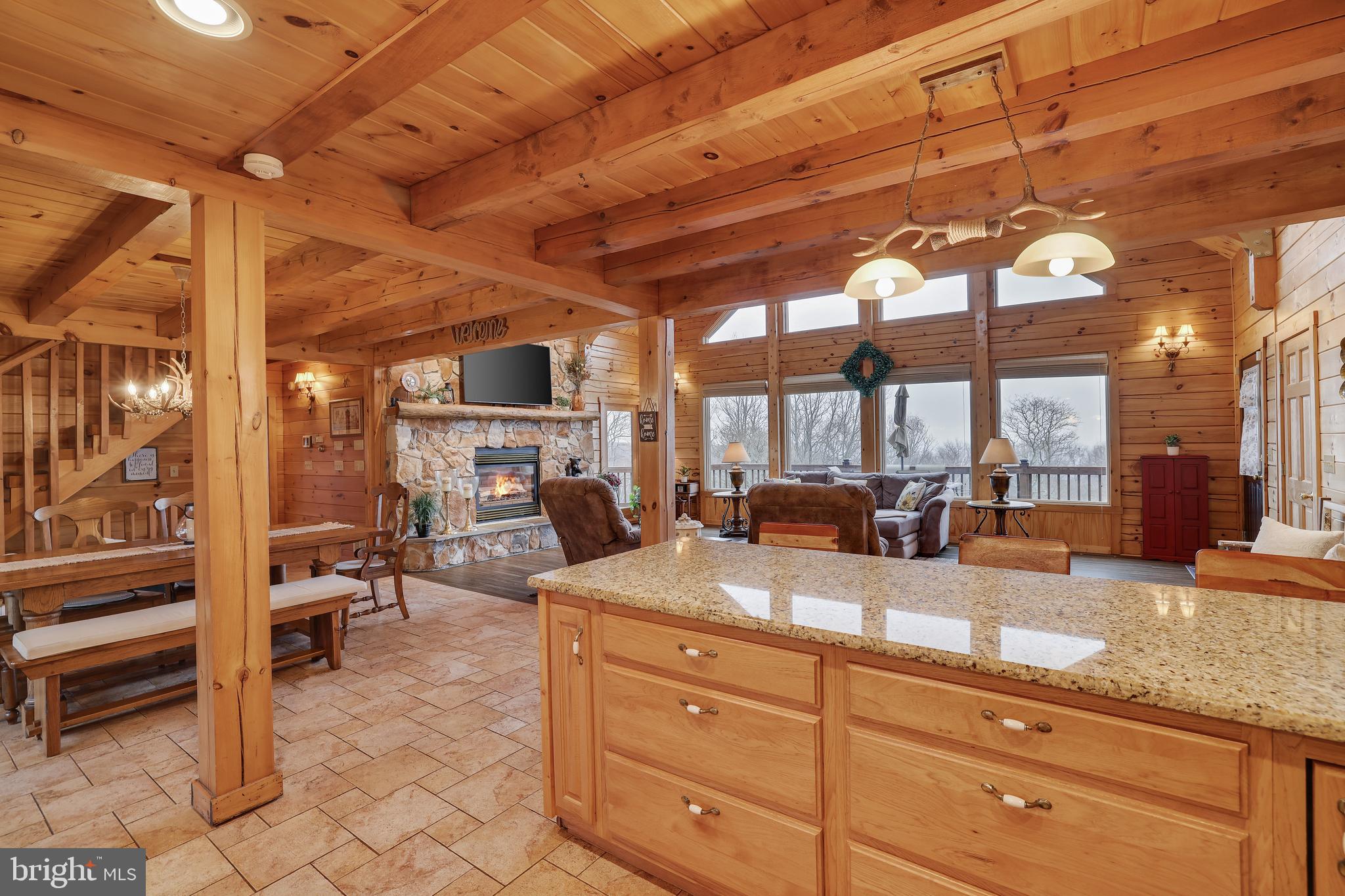 VALLEY VIEW ESTATES - CARBON - Residential