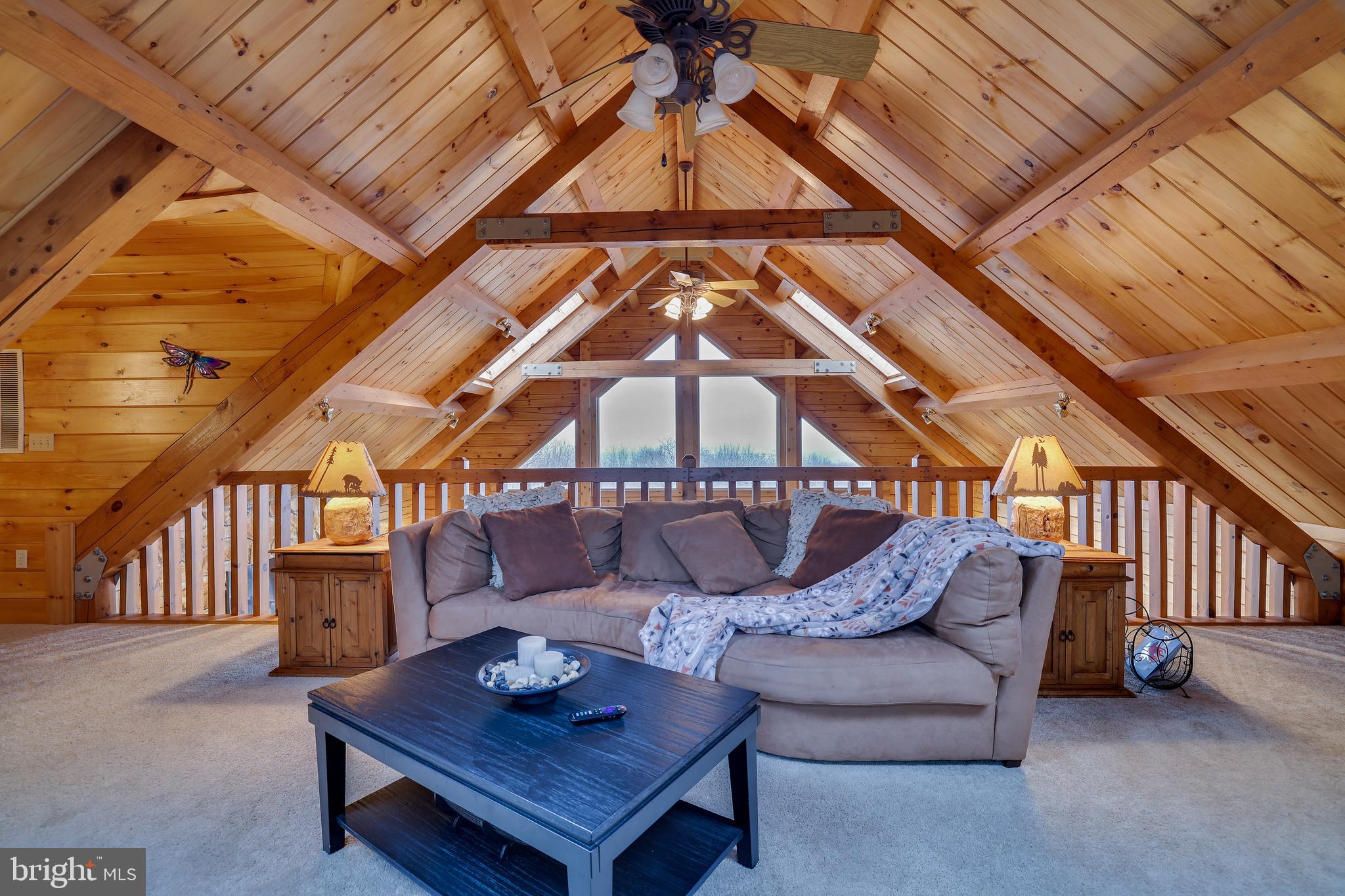 VALLEY VIEW ESTATES - CARBON - Residential