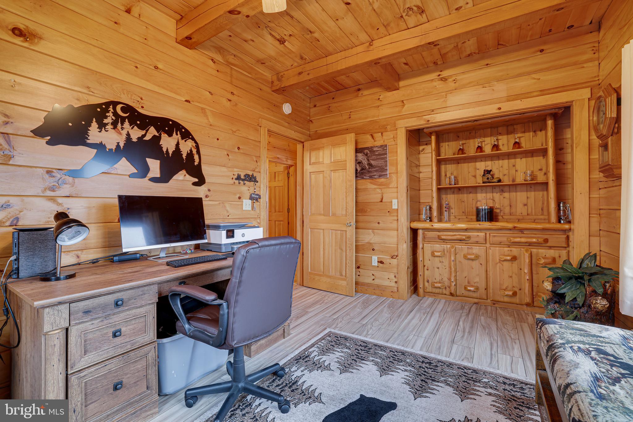 VALLEY VIEW ESTATES - CARBON - Residential