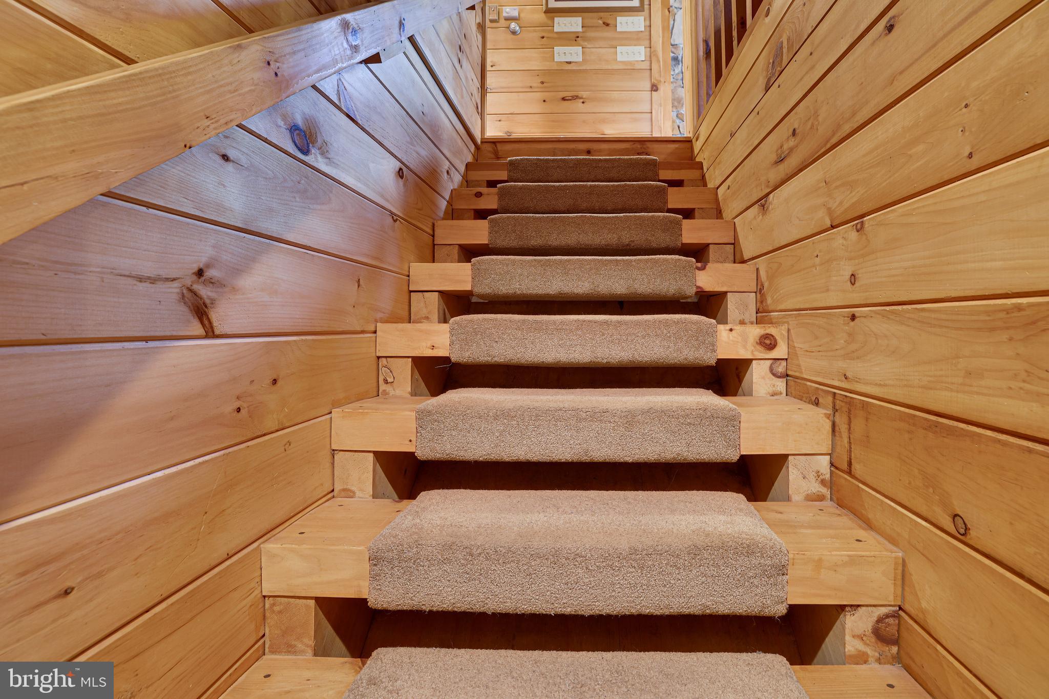 VALLEY VIEW ESTATES - CARBON - Residential