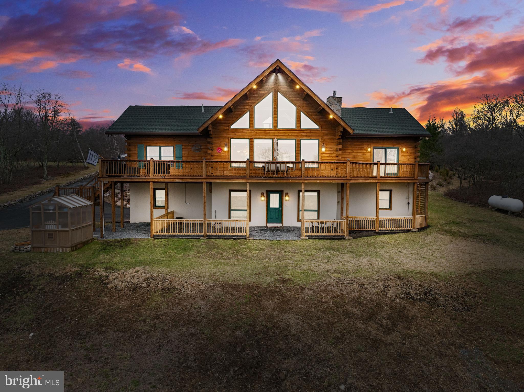 VALLEY VIEW ESTATES - CARBON - Residential