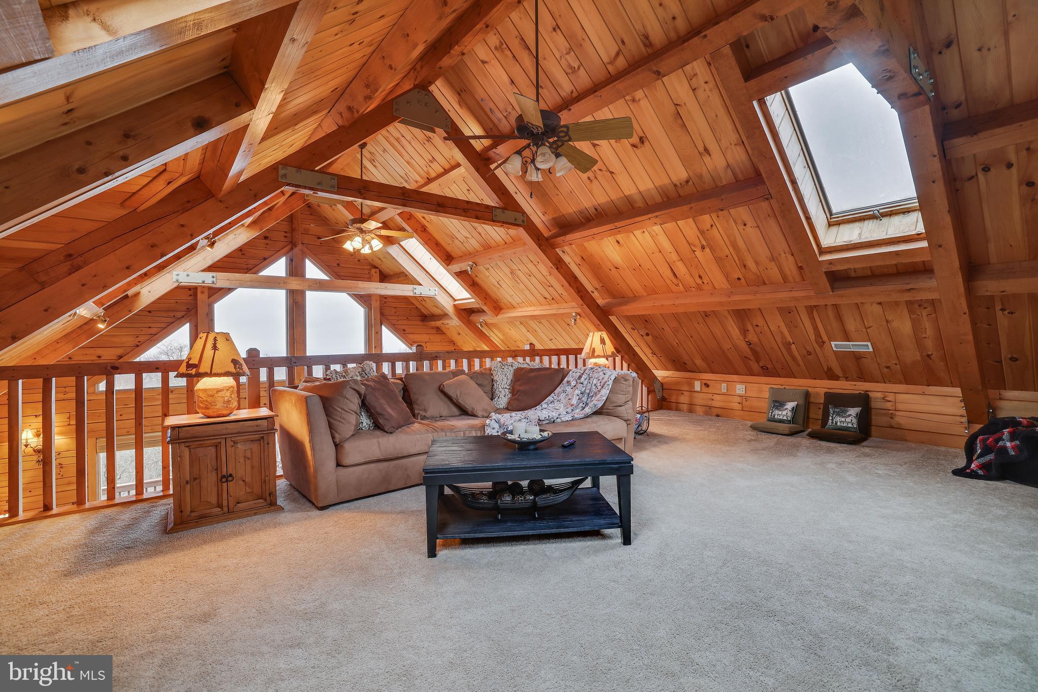 VALLEY VIEW ESTATES - CARBON - Residential